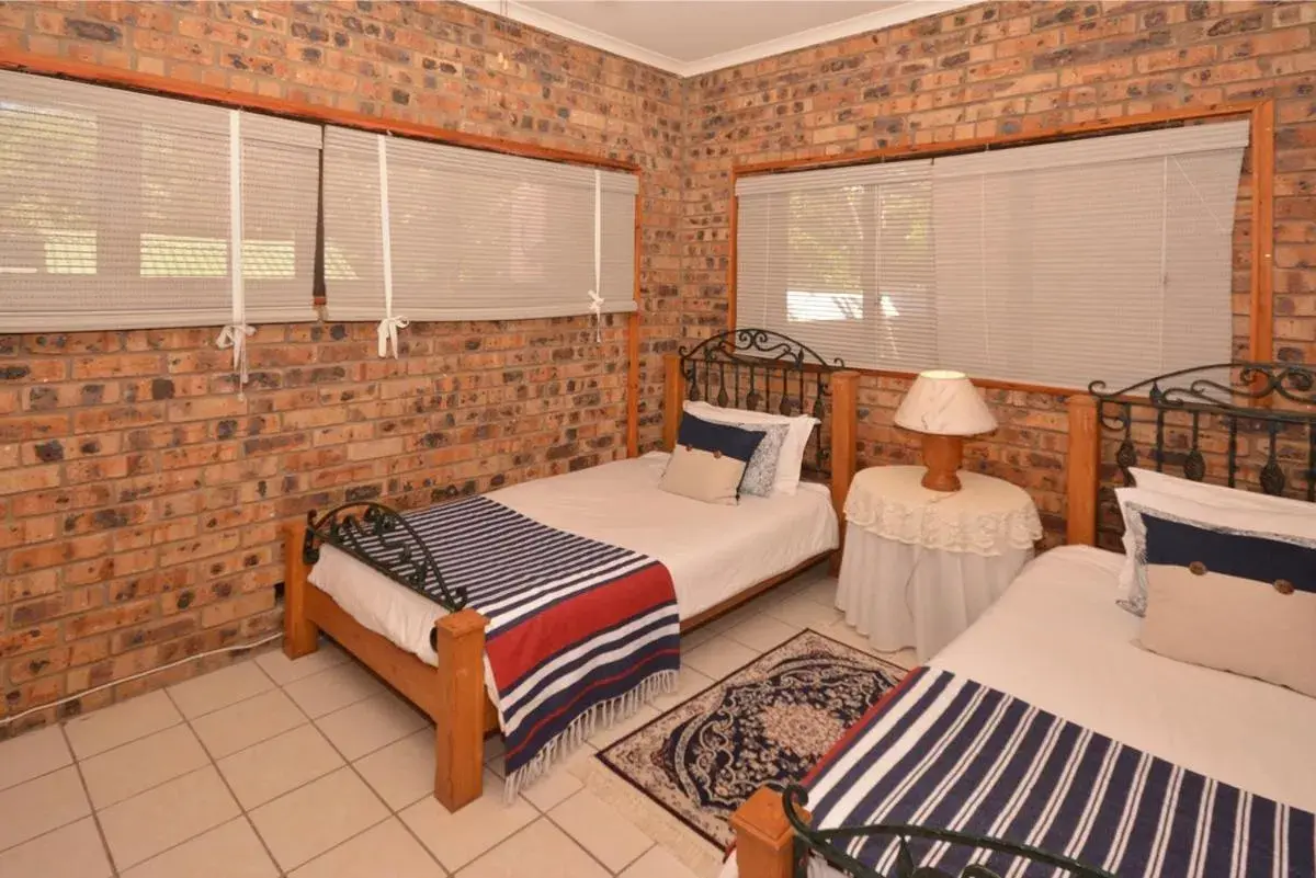 Family Room with Sea View in IRONWOOD LODGE Family Room with Sea View in IRONWOOD LODGE