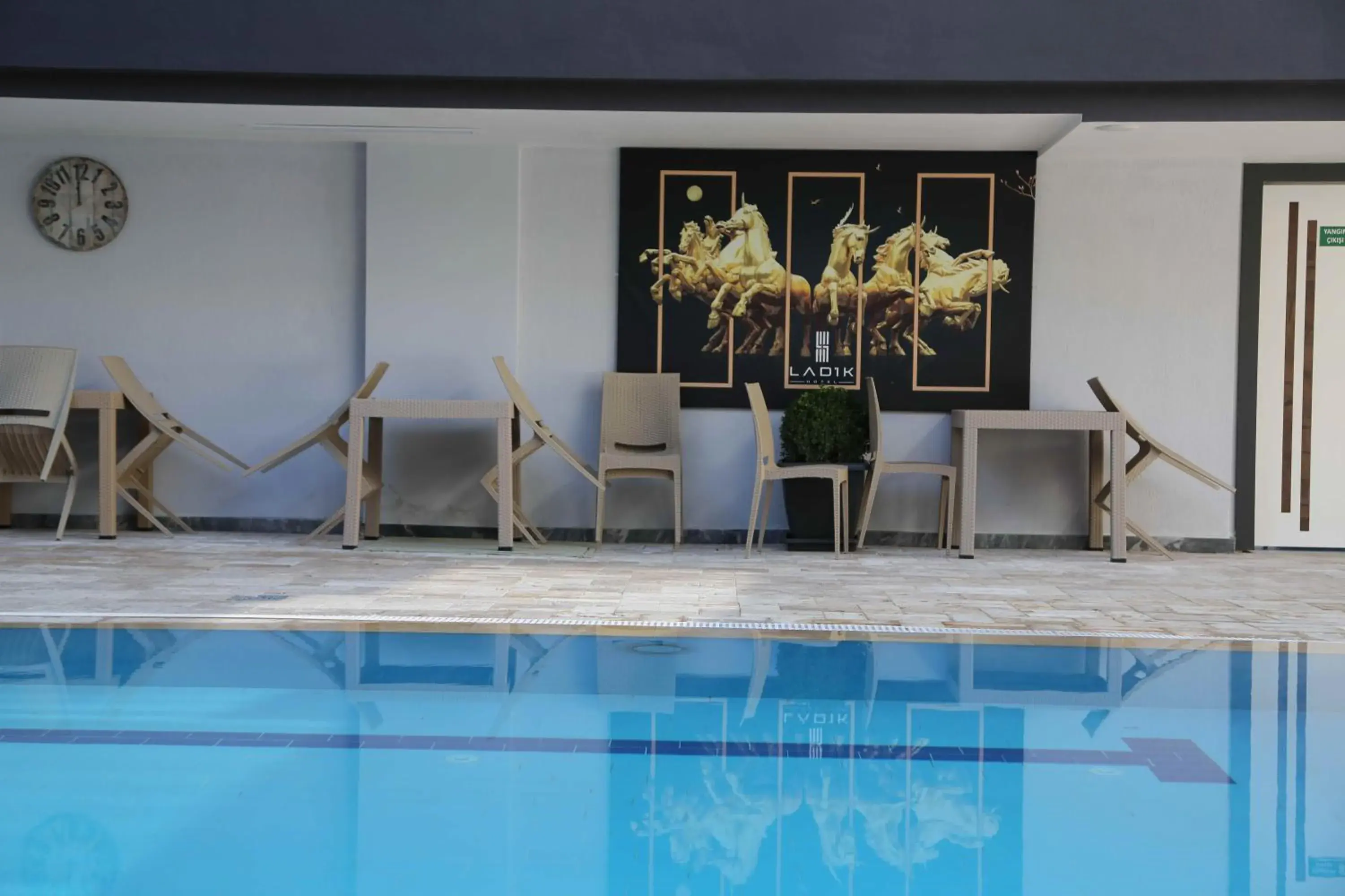 Ladik Hotel Ladik Hotel