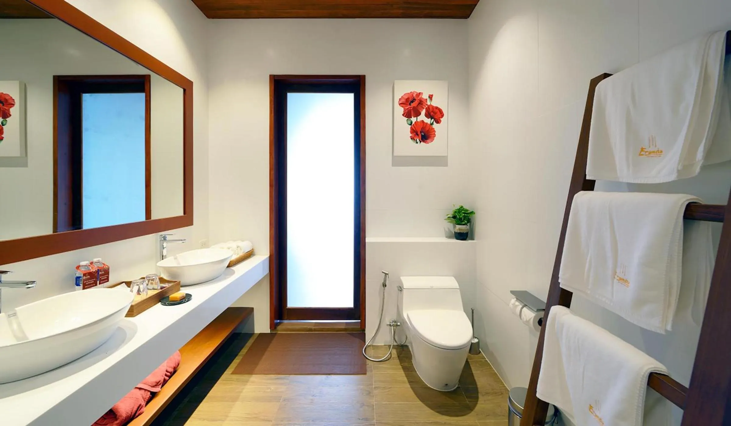 Toilet in Eranda Pool Spa Villa, Chaweng Koh Samui