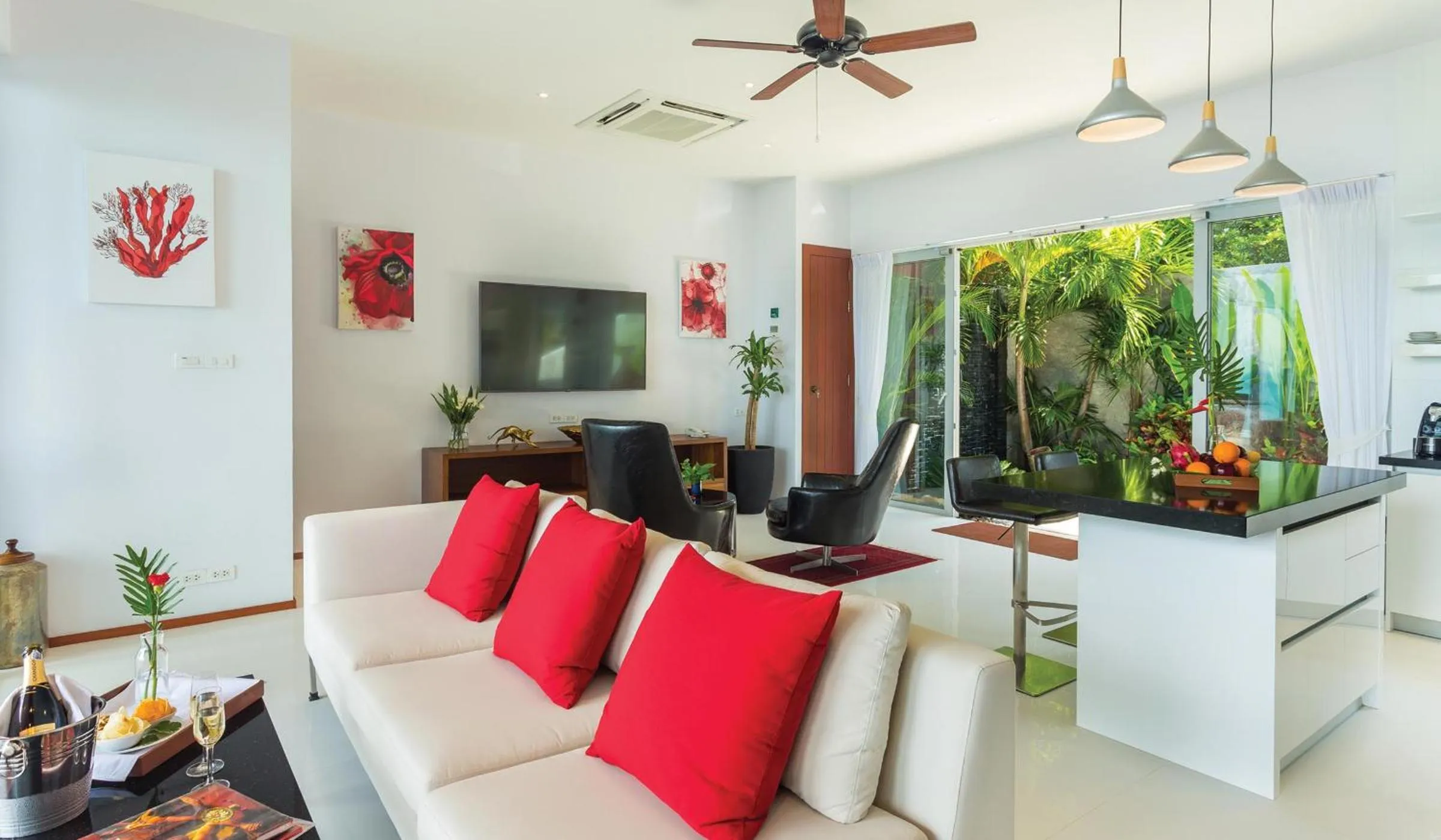 TV and multimedia in Eranda Pool Spa Villa, Chaweng Koh Samui