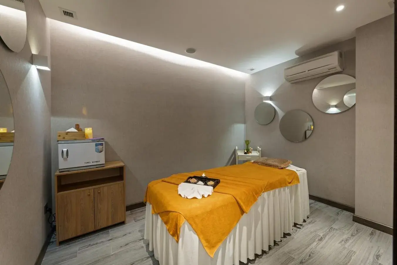 Massage, Bed in Sunset Beach Resort and Spa Massage, Bed in Sunset Beach Resort and Spa