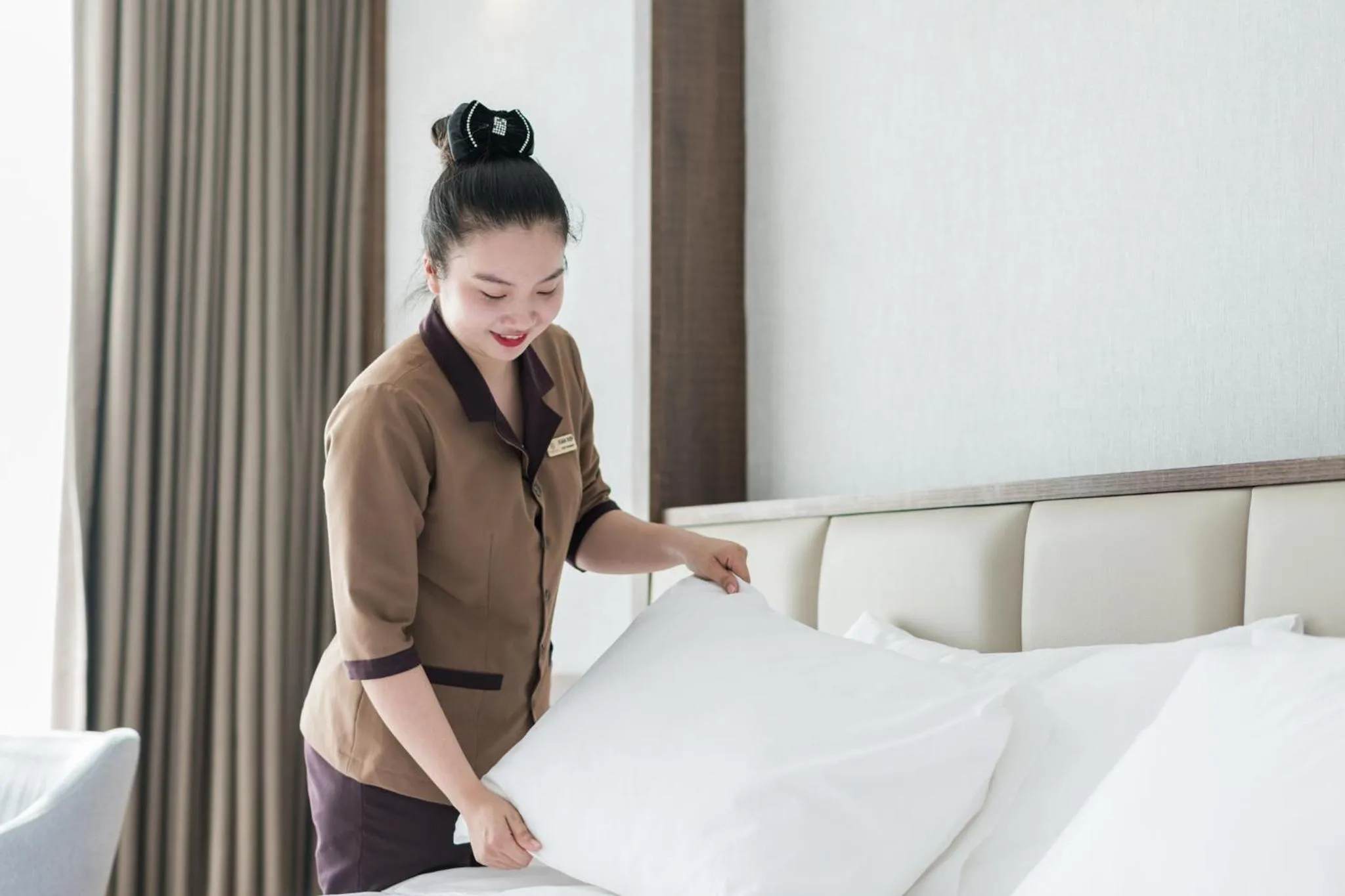 Bed in Sunset Beach Resort and Spa