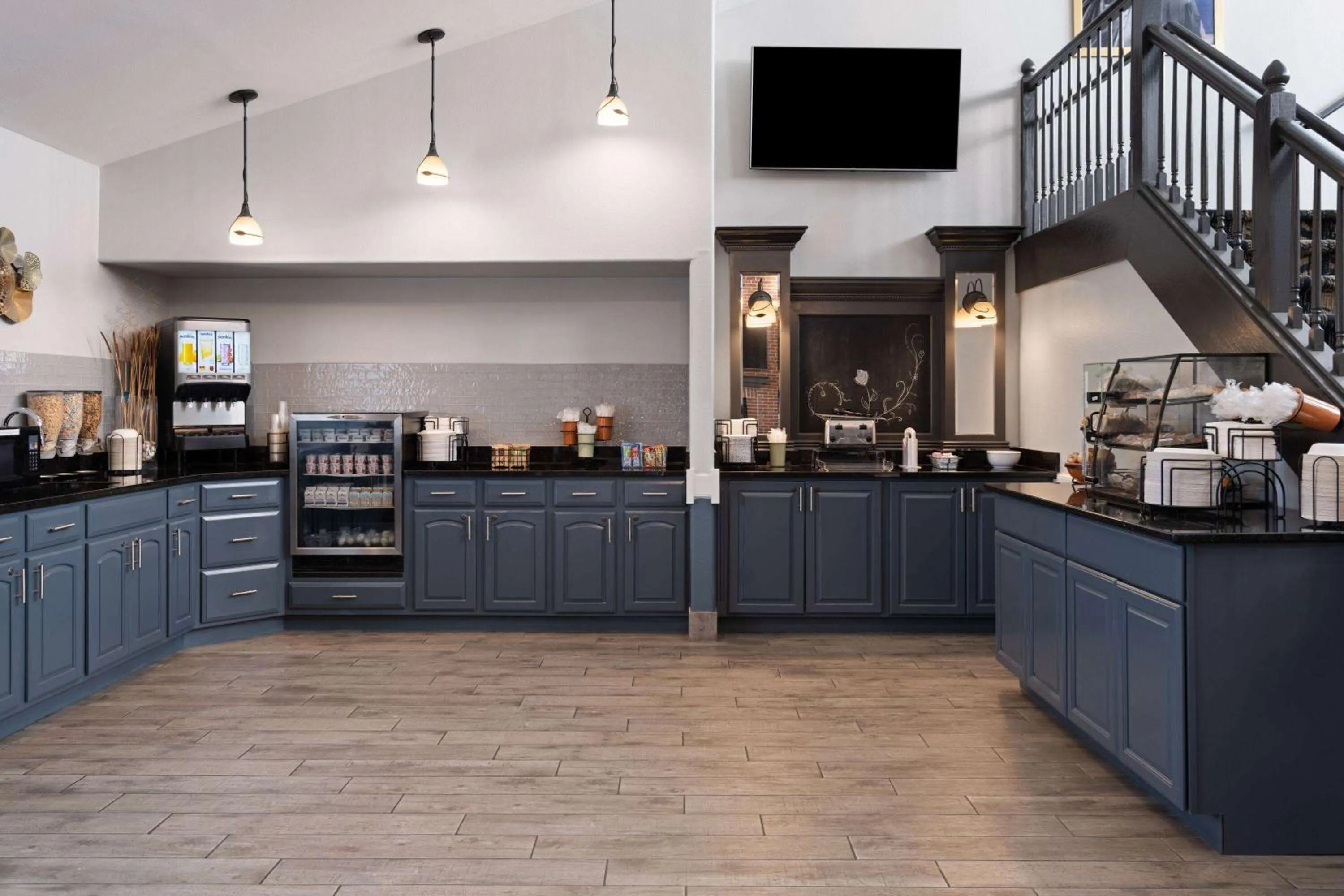 Breakfast in AmericInn by Wyndham Beaver Dam