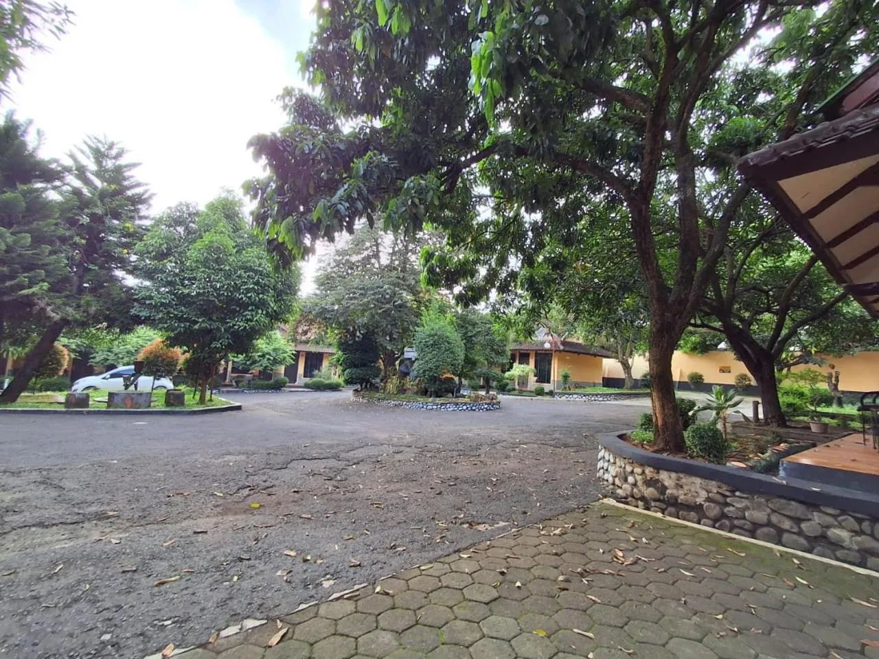 Grand Ciwareng Inn Hotel and Resort