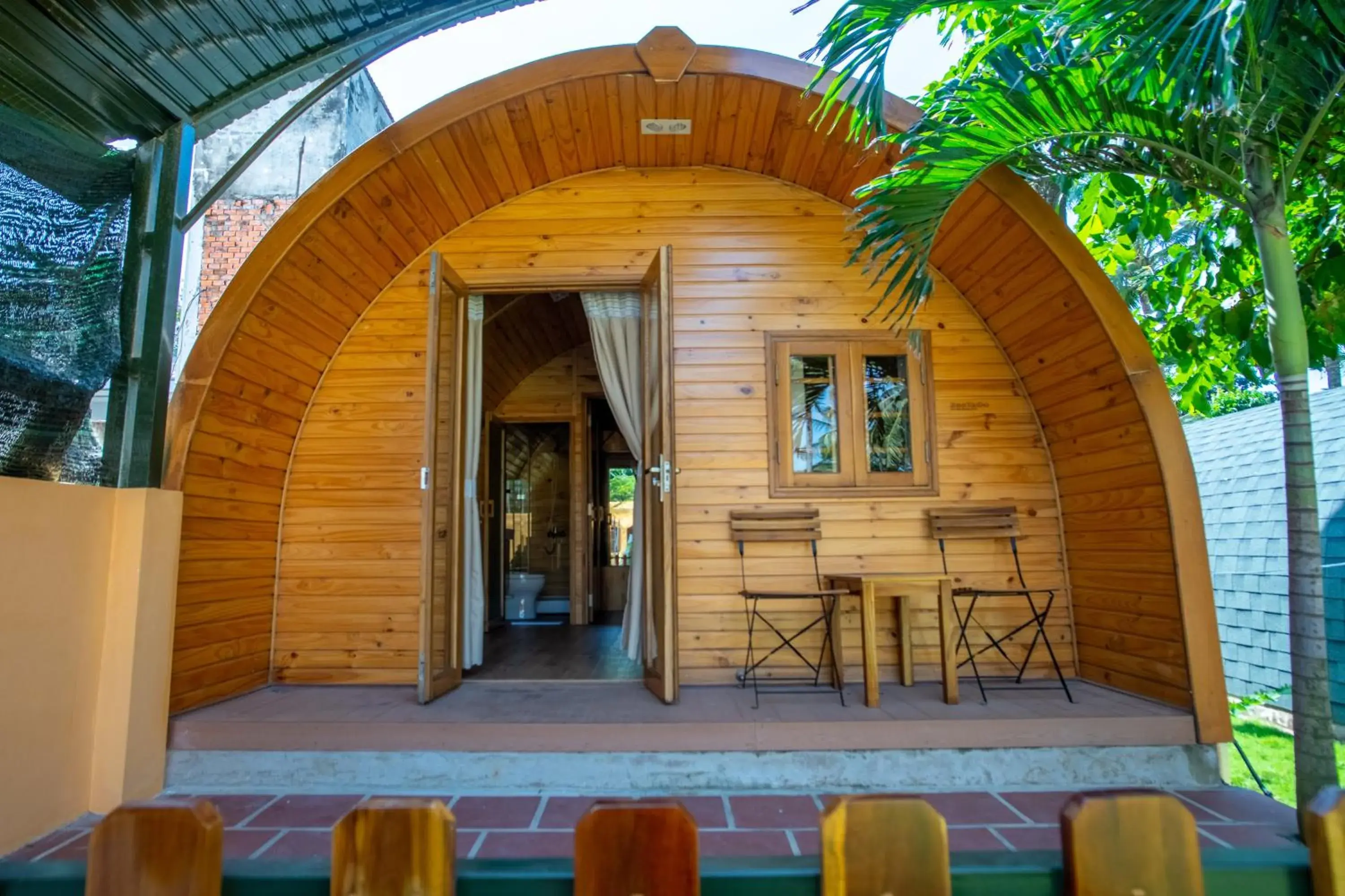 Property building in Vida Loca Sunset Beach Resort Property building in Vida Loca Sunset Beach Resort