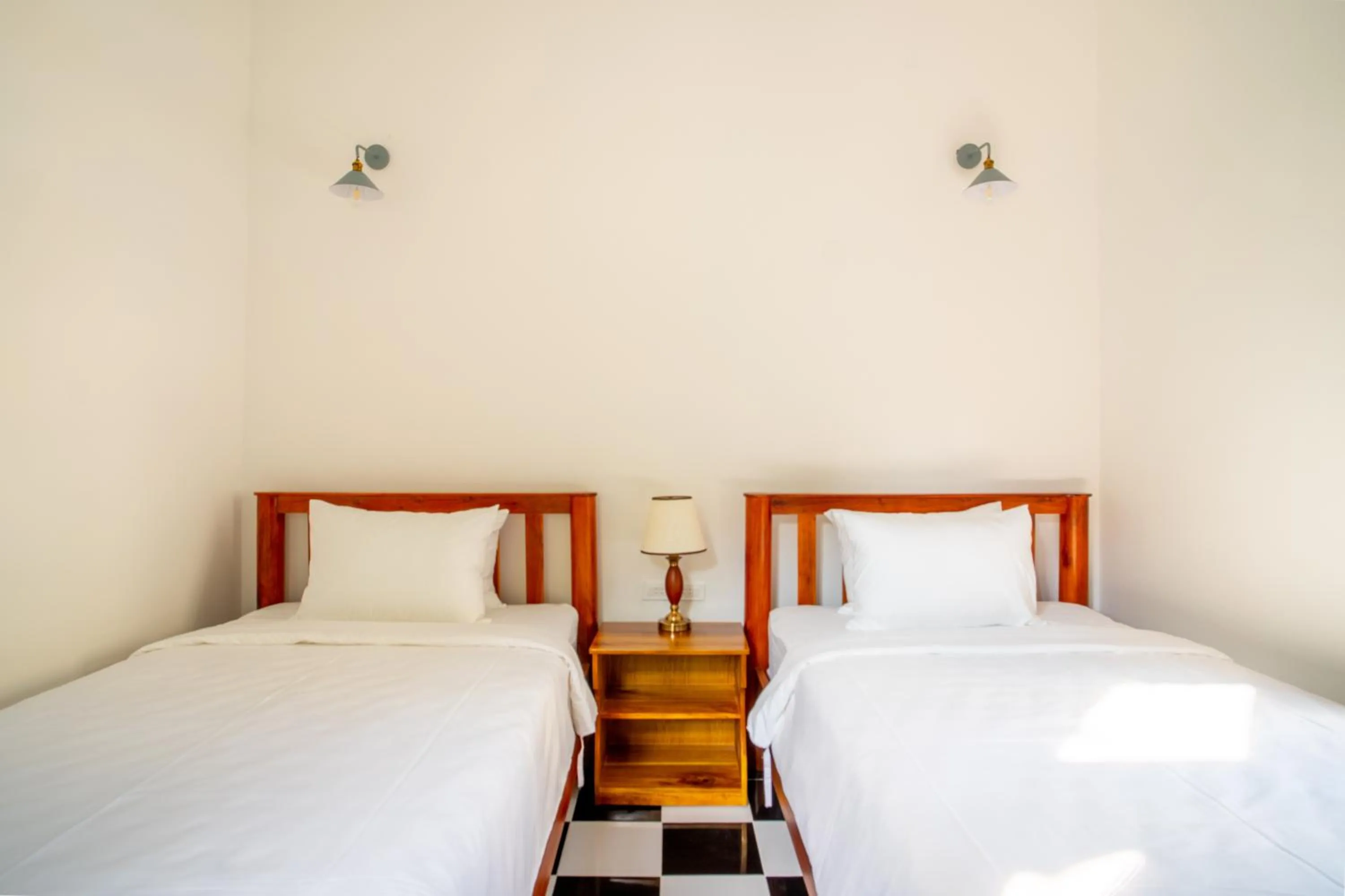 Bedroom, Bed in Vida Loca Sunset Beach Resort