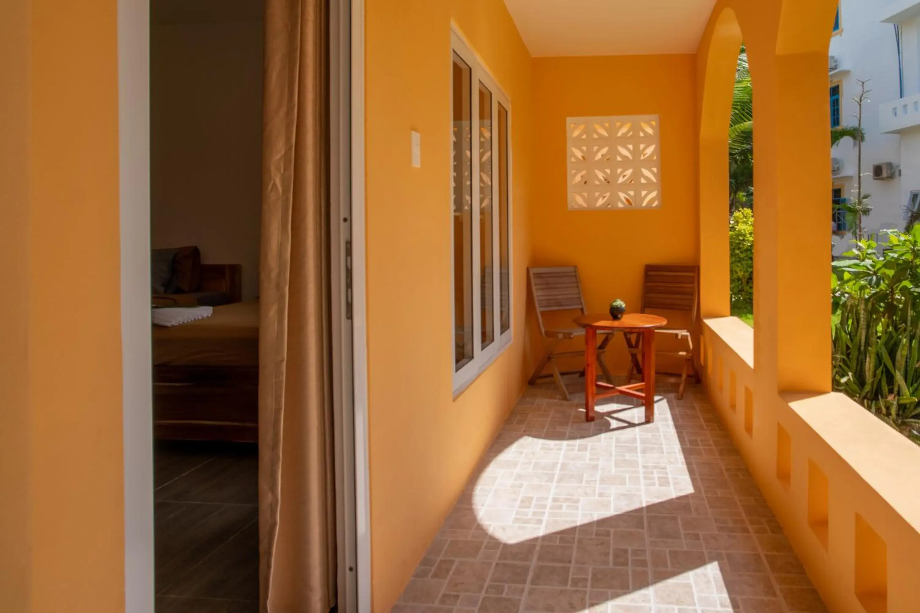 Triple Room with Garden View in Vida Loca Sunset Beach Resort Triple Room with Garden View in Vida Loca Sunset Beach Resort