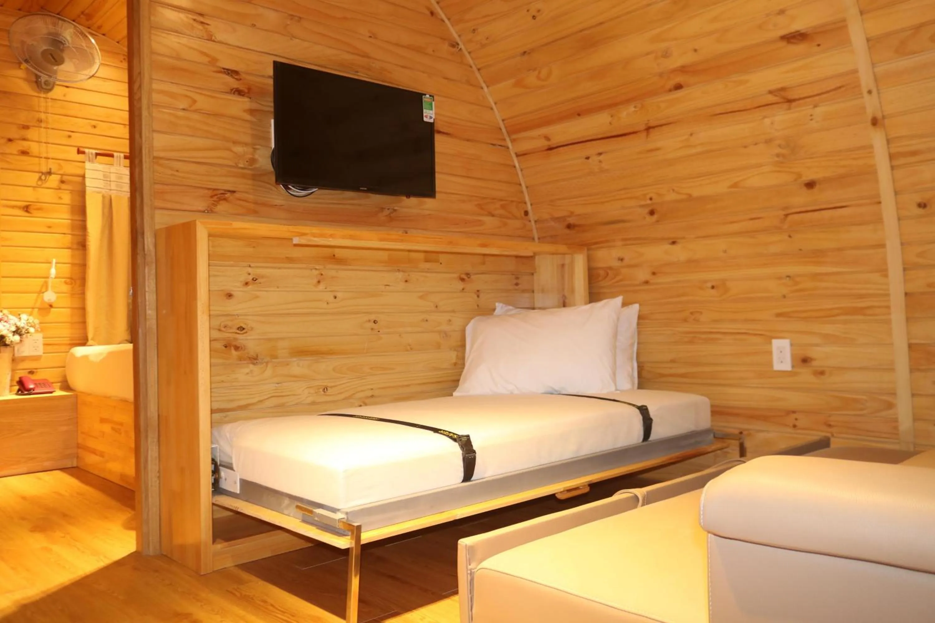 Living room in Vida Loca Sunset Beach Resort