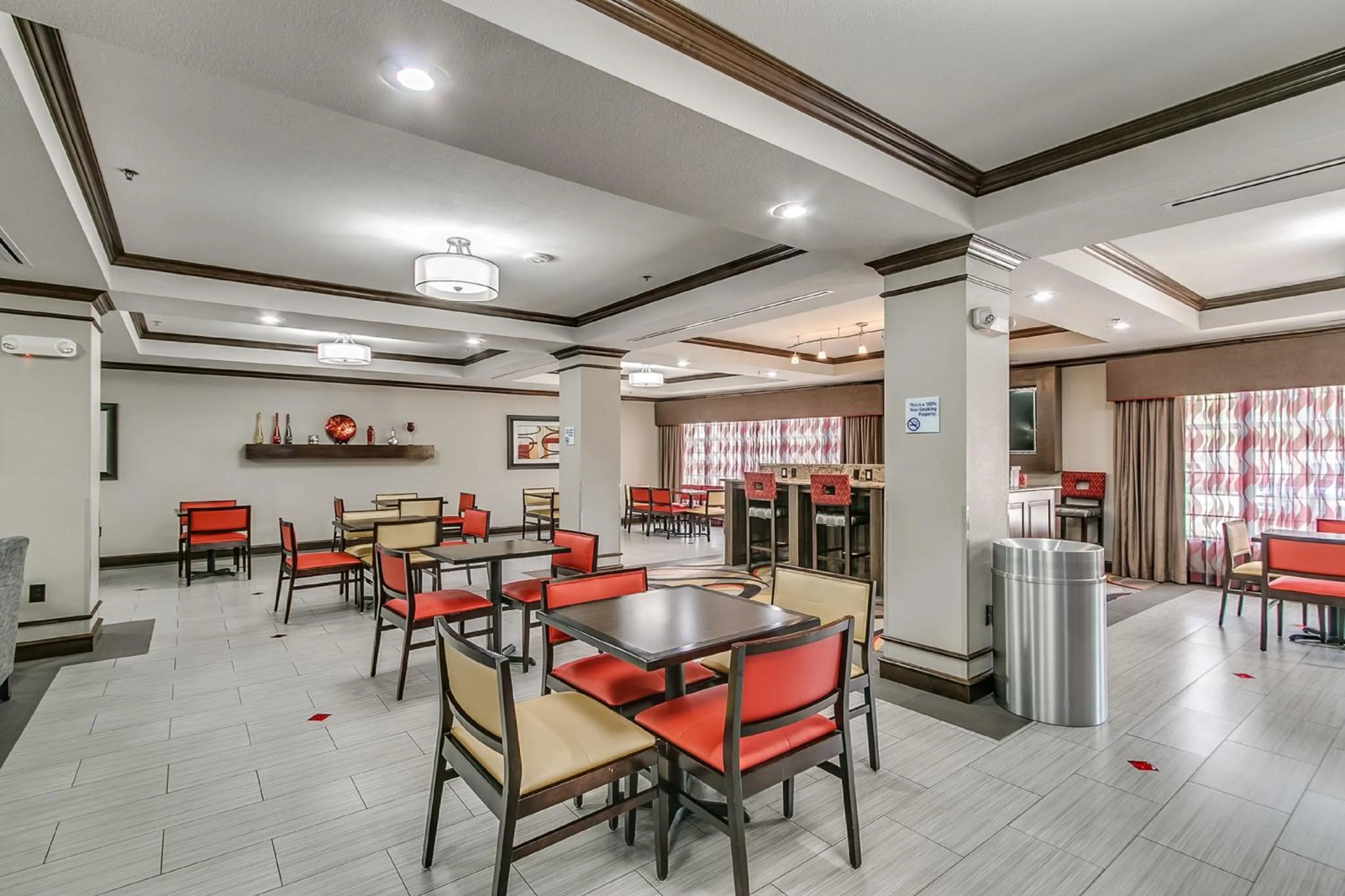 Breakfast in Holiday Inn Express and Suites Lubbock South by IHG