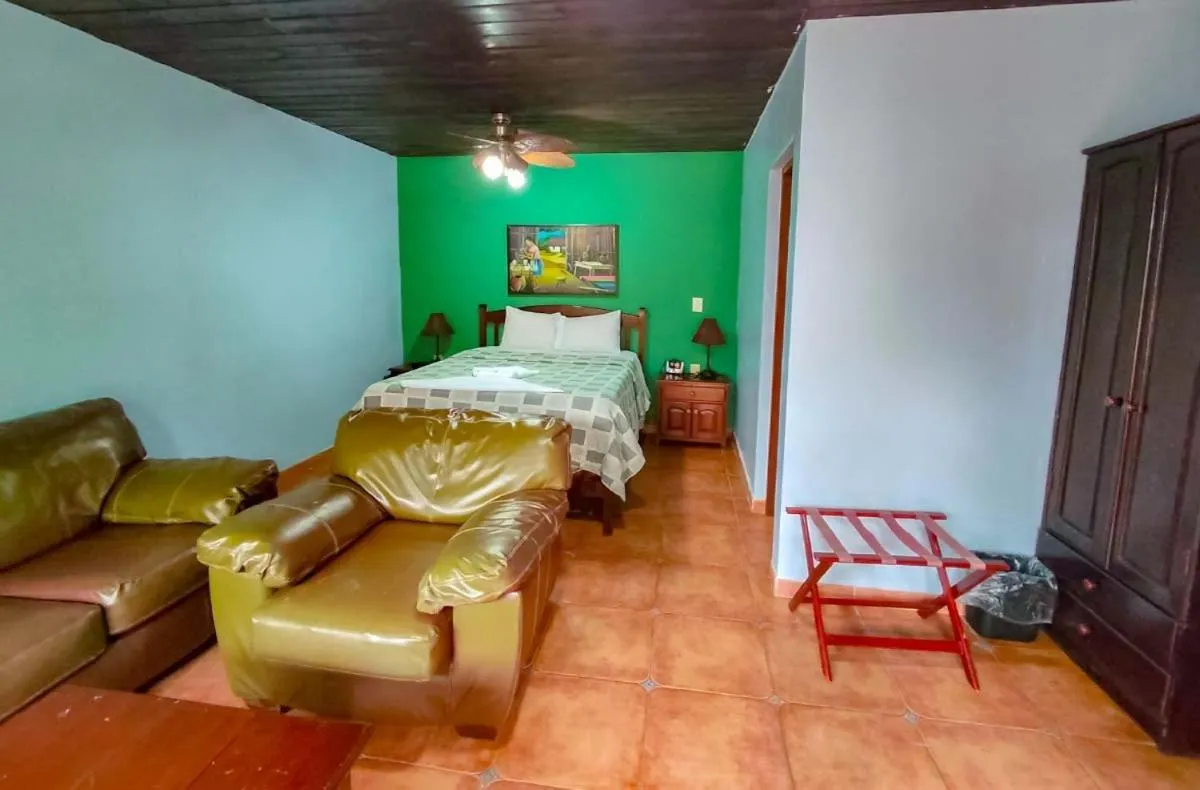 Bed in Hotel Casa Canada