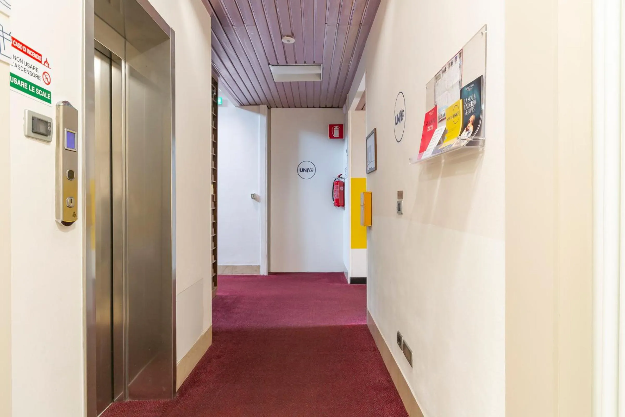 elevator in UniHo Hostel