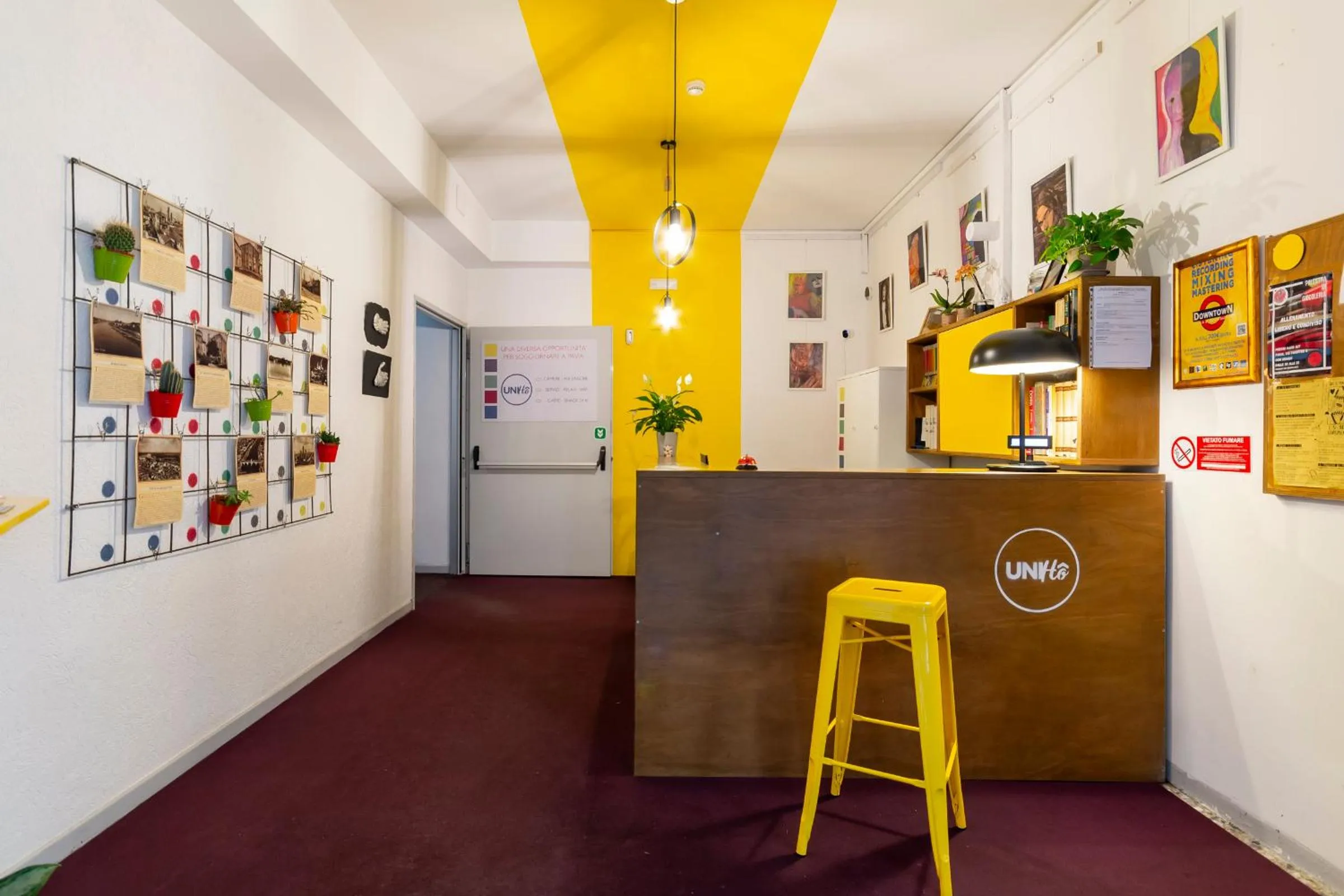 Lobby or reception in UniHo Hostel