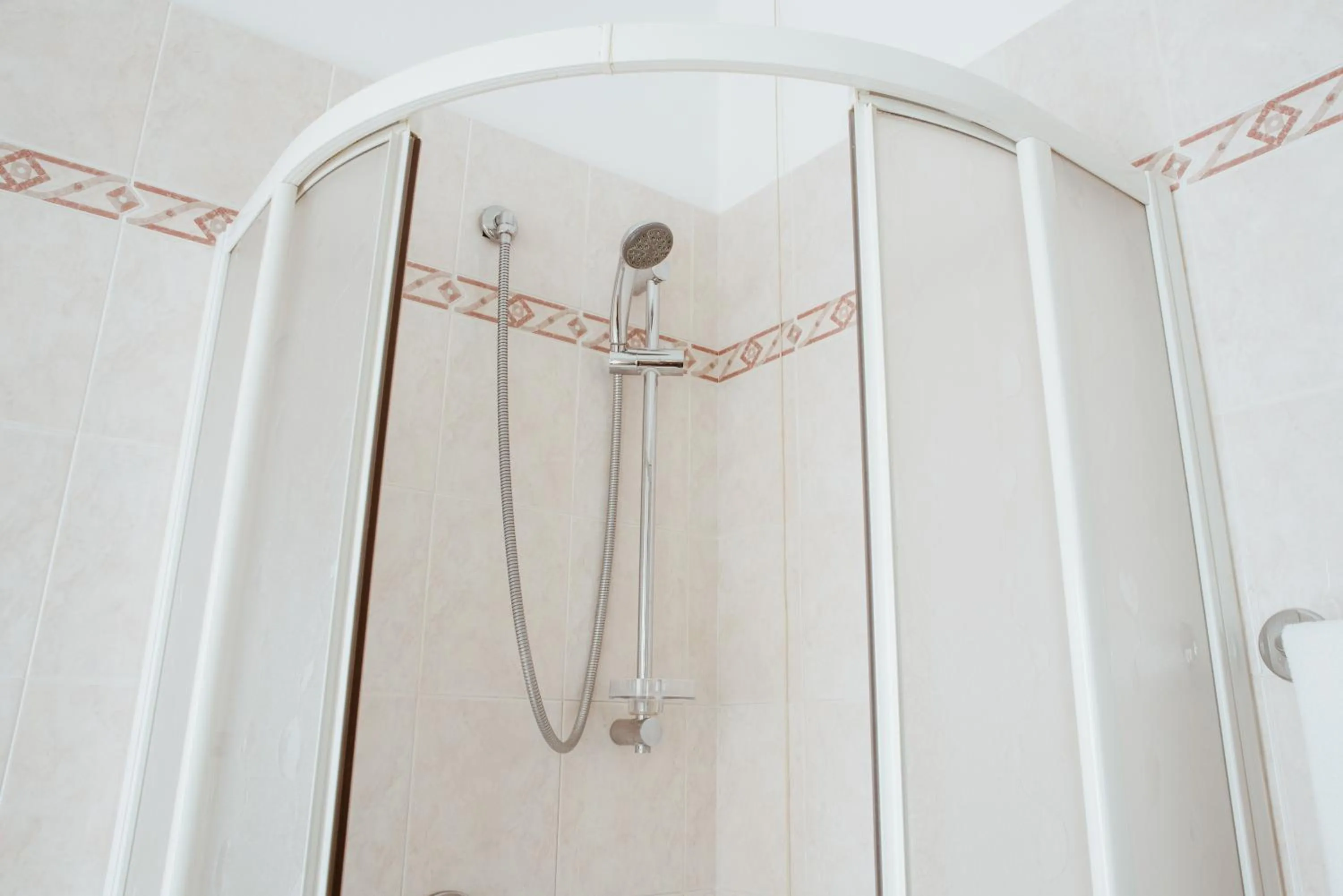 Shower in UniHo Hostel