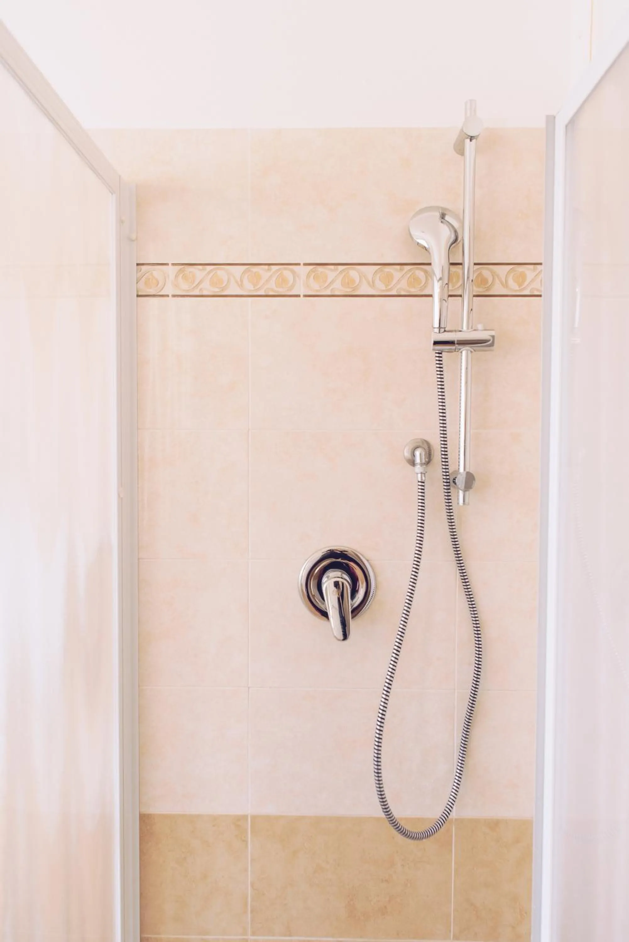 Shower in UniHo Hostel