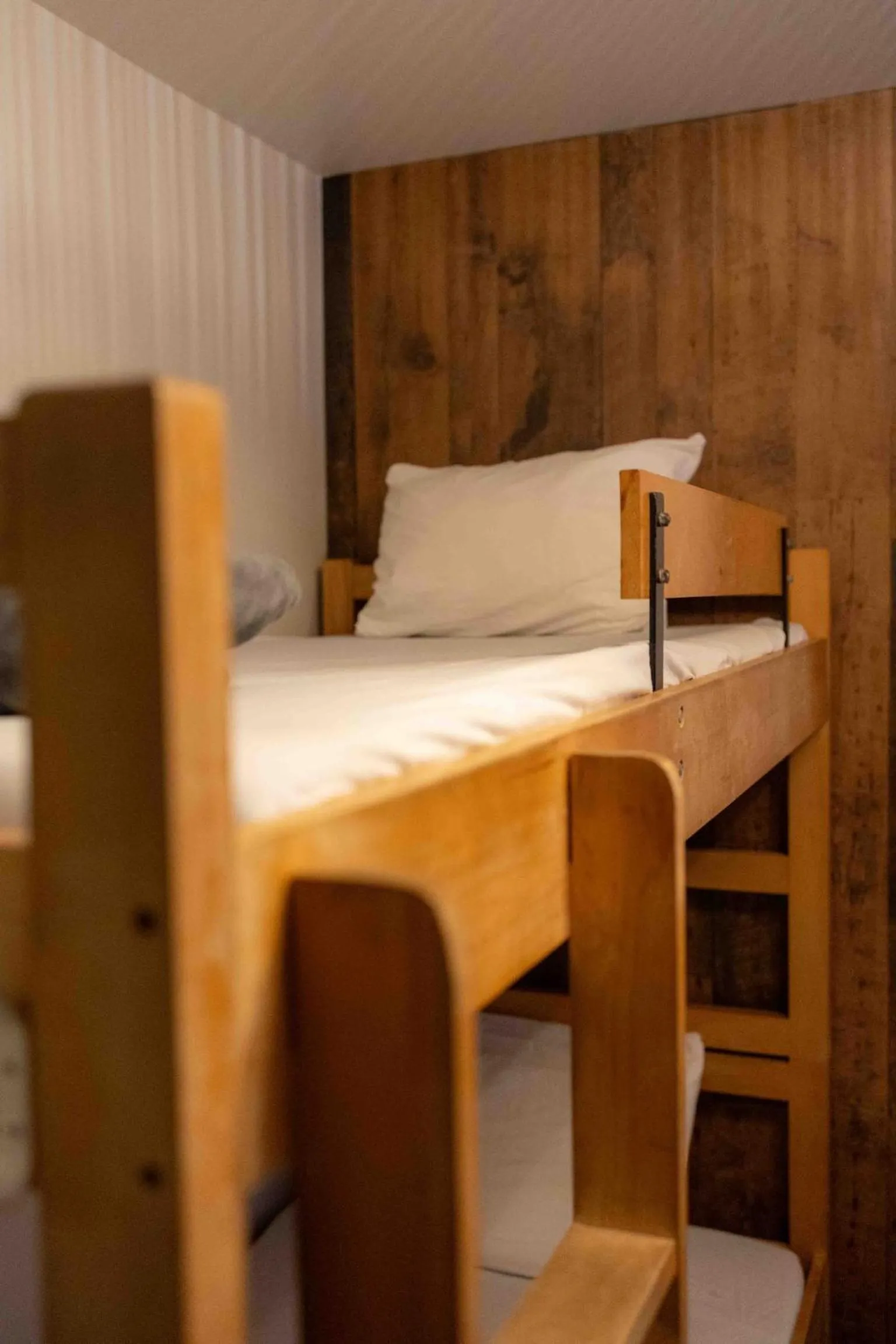 Bed in Auberge Manitonga