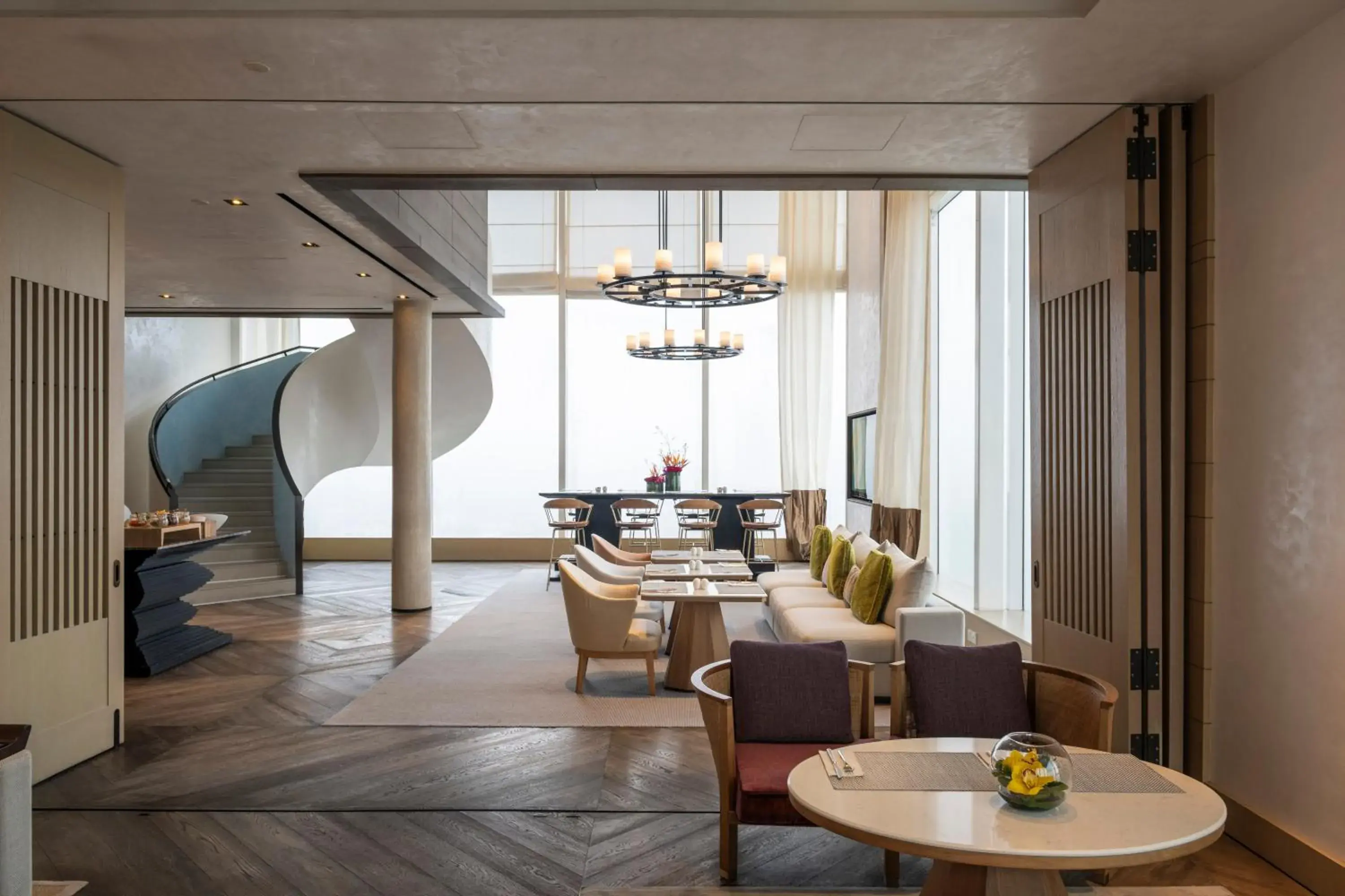 Lounge or bar in Lanson Place Bukit Ceylon Lounge or bar in Lanson Place Bukit Ceylon