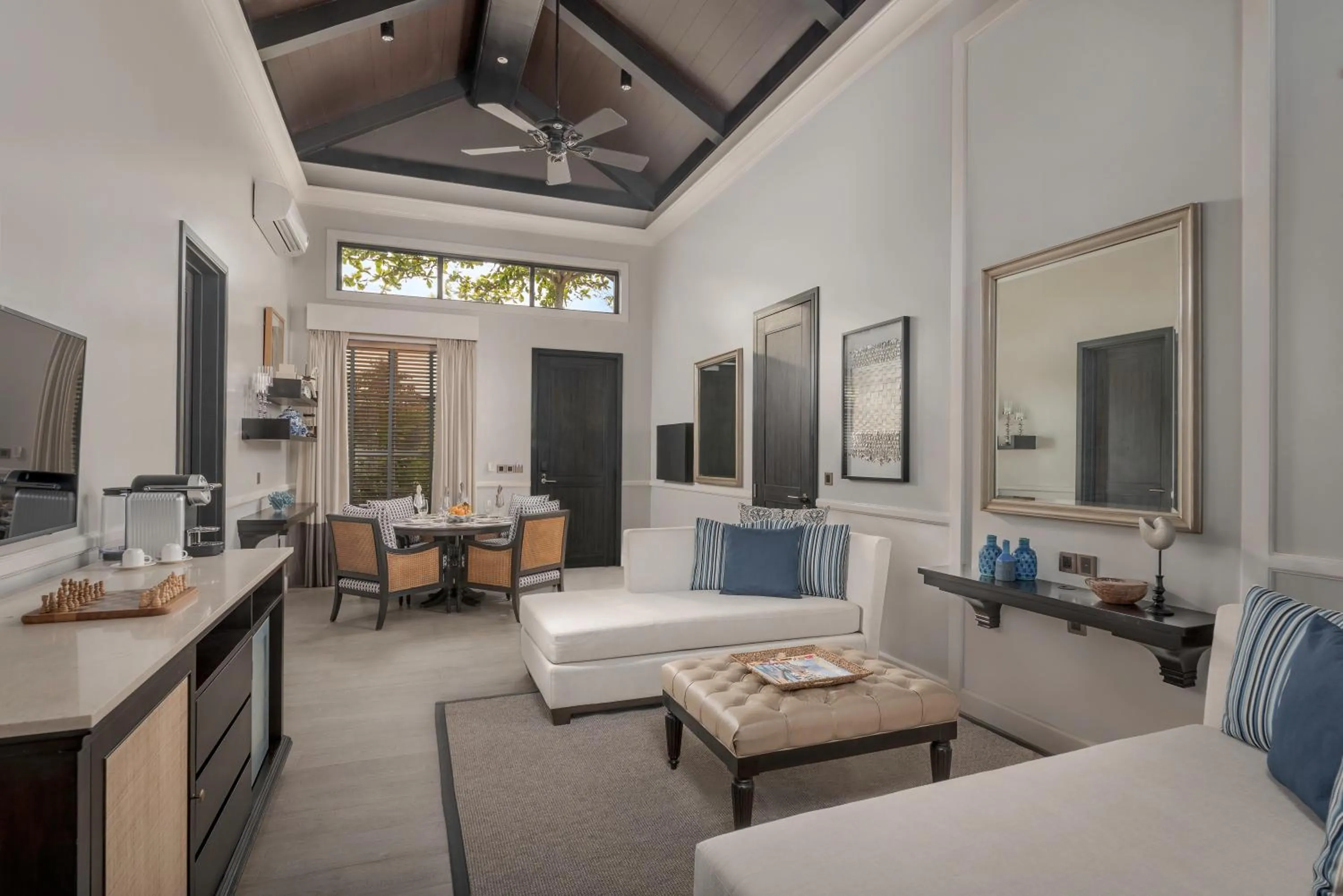 Coffee/tea facilities in Dusit Thani Lubi Plantation Resort