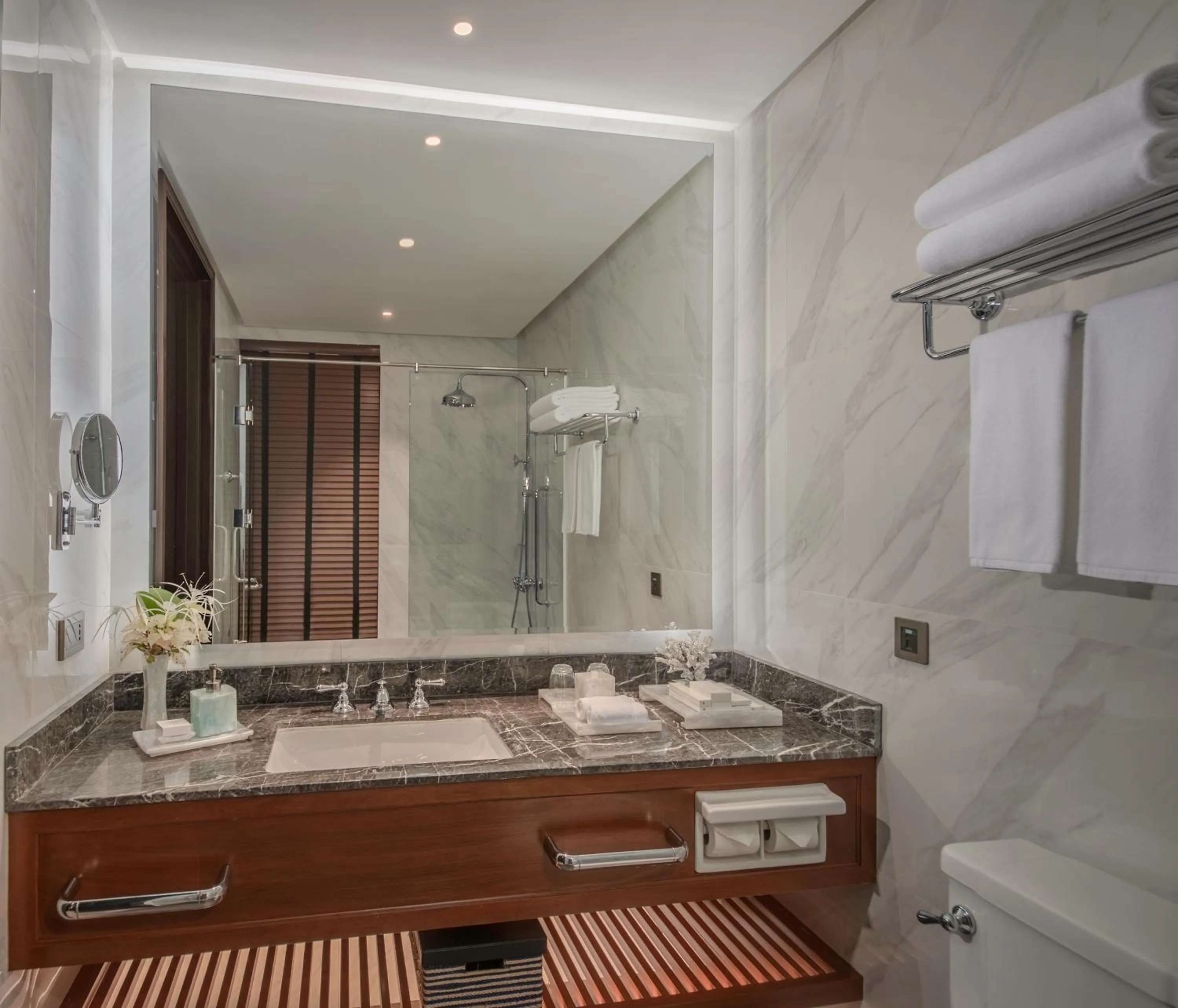 Bathroom in Dusit Thani Lubi Plantation Resort