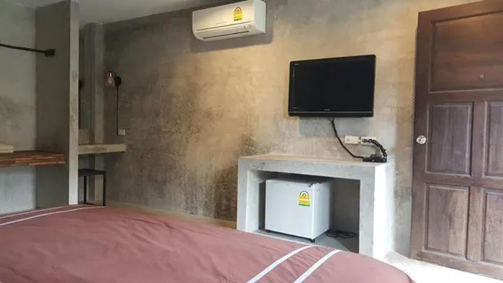 TV and multimedia, Bed in The Curve Residence