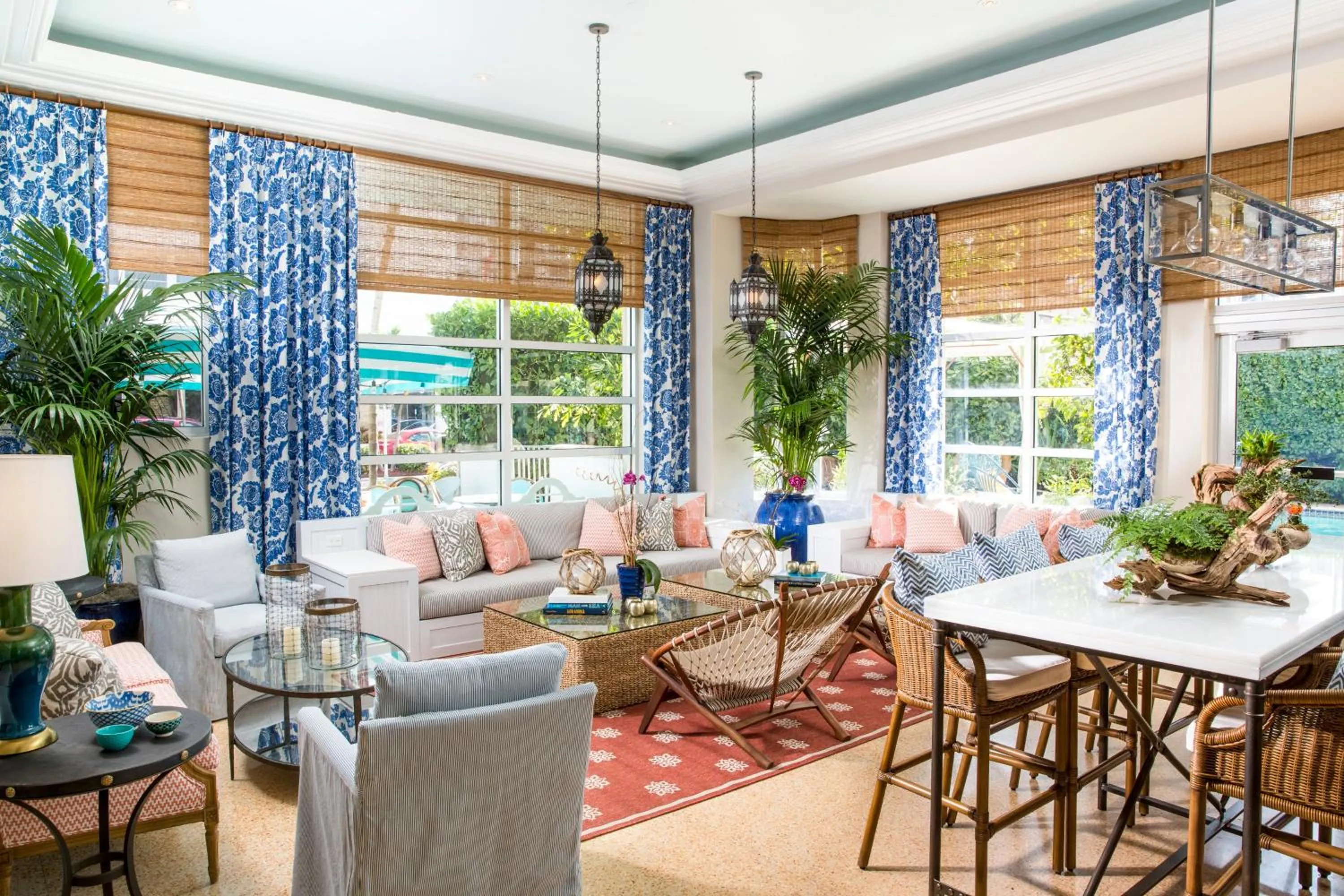 Property building in Circa 39 Miami Beach