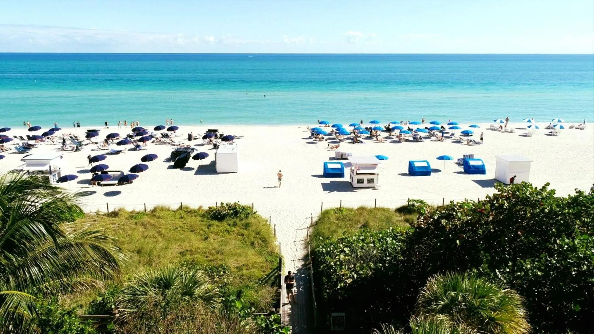 Beach in Circa 39 Miami Beach