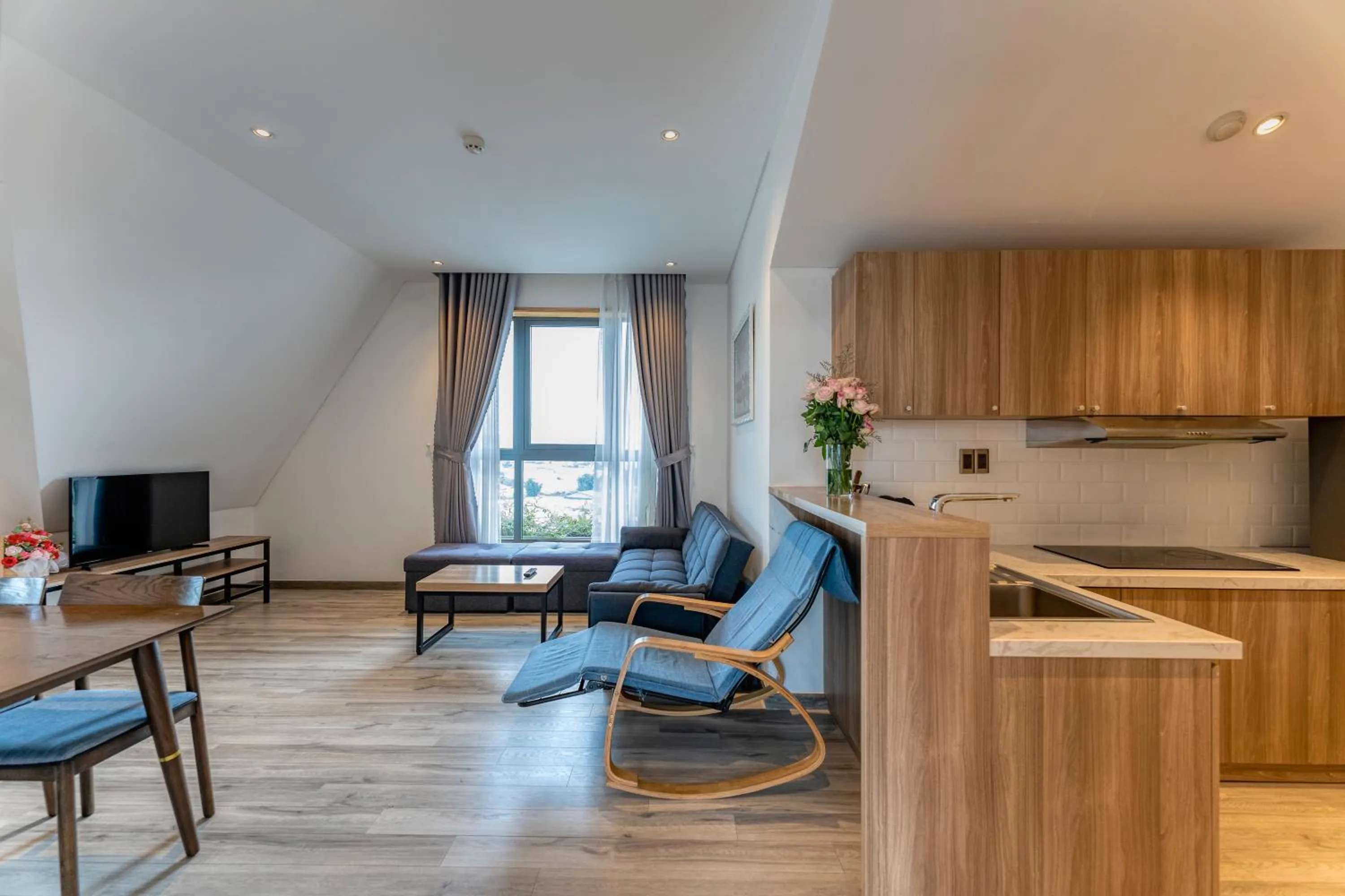 Kitchen or kitchenette in Canary Dalat Hotel