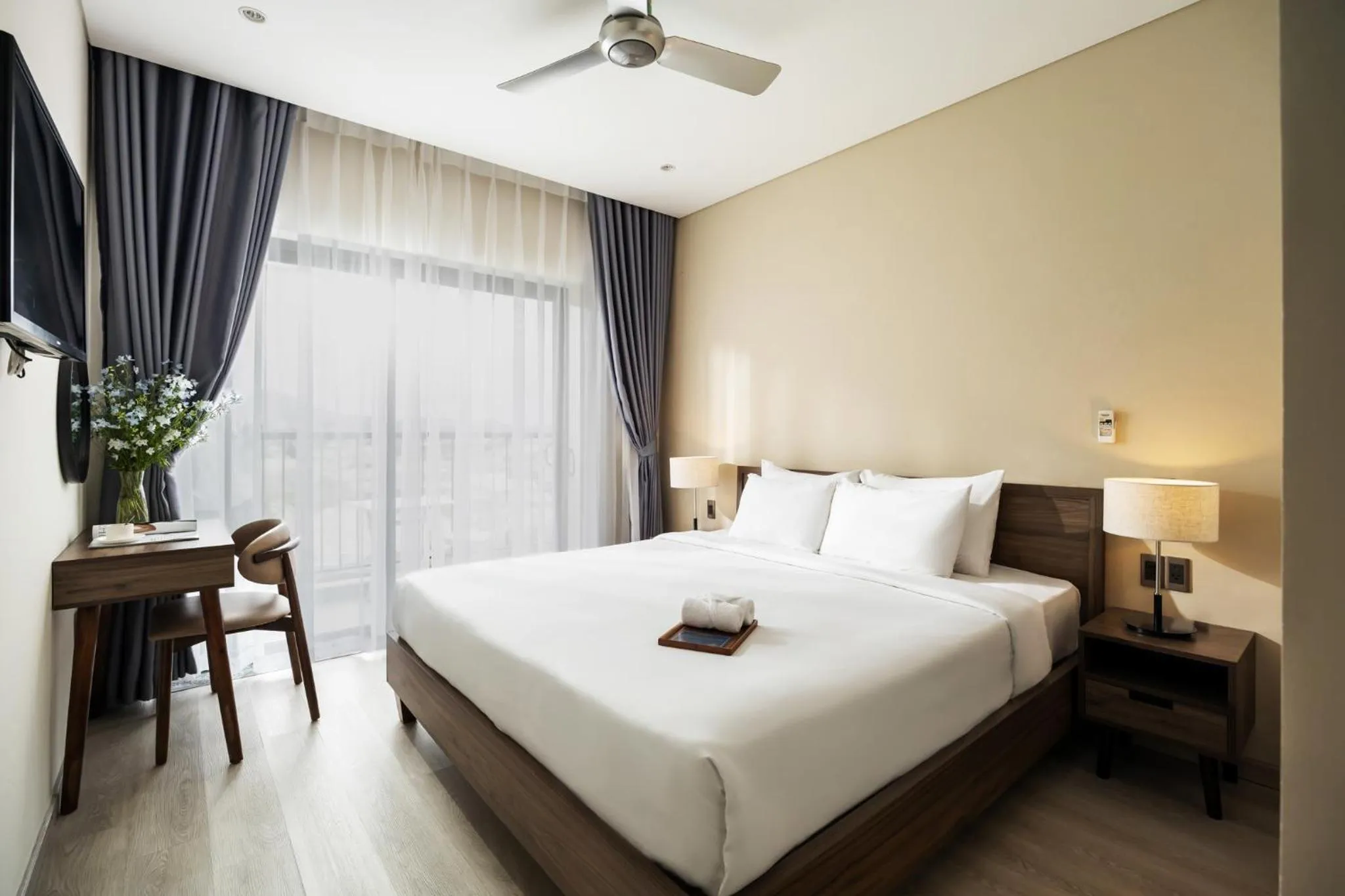 Bed in Canary Dalat Hotel