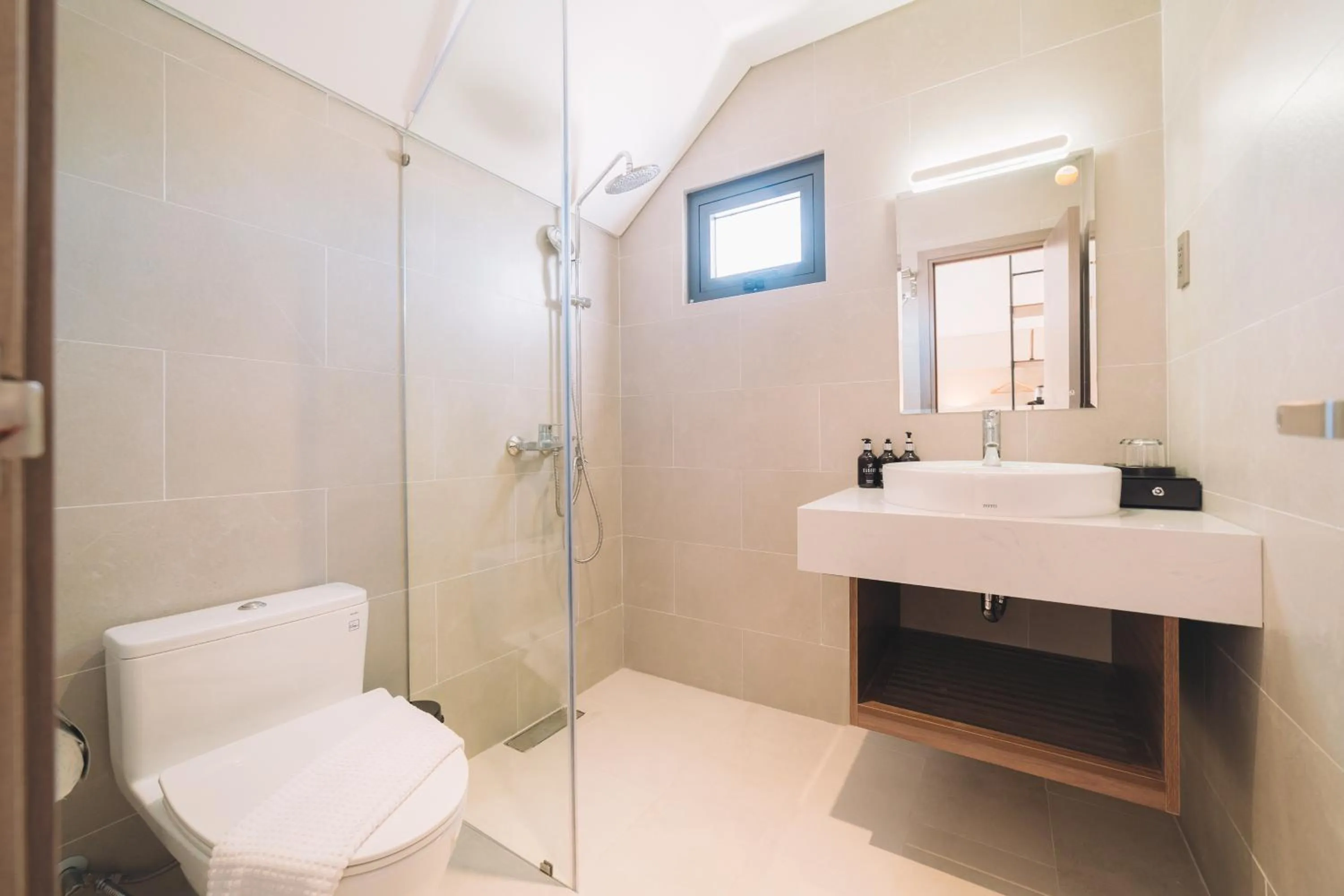 Bed in Canary Dalat Hotel