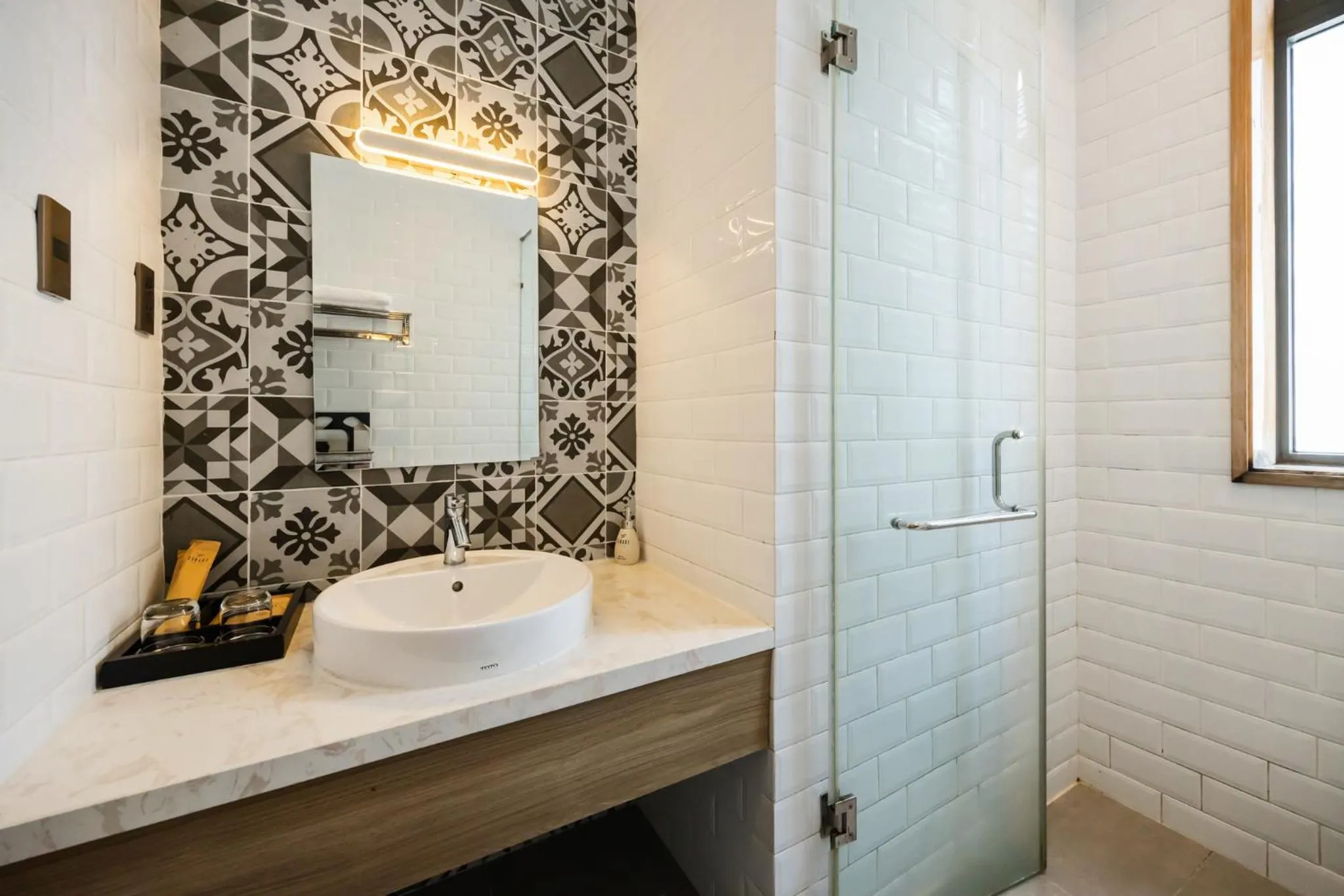 Bathroom in Canary Dalat Hotel