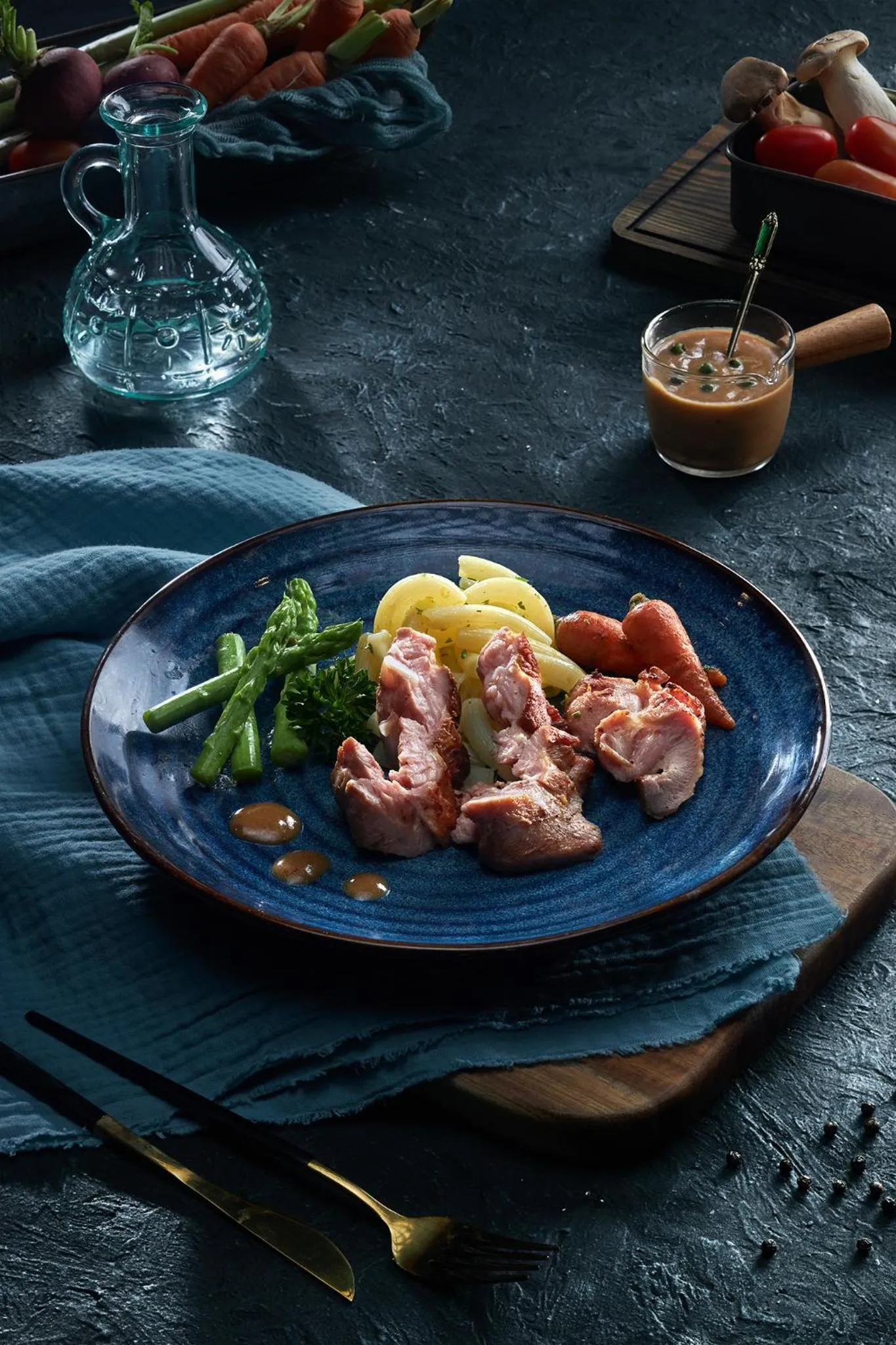 Restaurant/places to eat in Canary Dalat Hotel