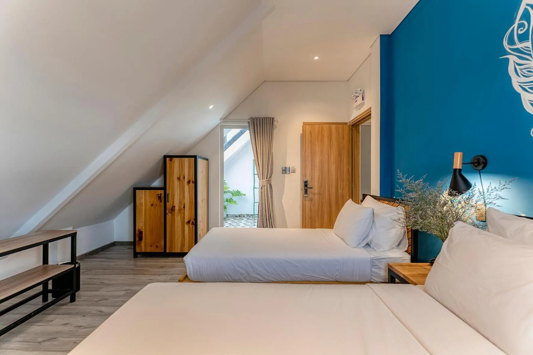 Family, Bed in Canary Dalat Hotel