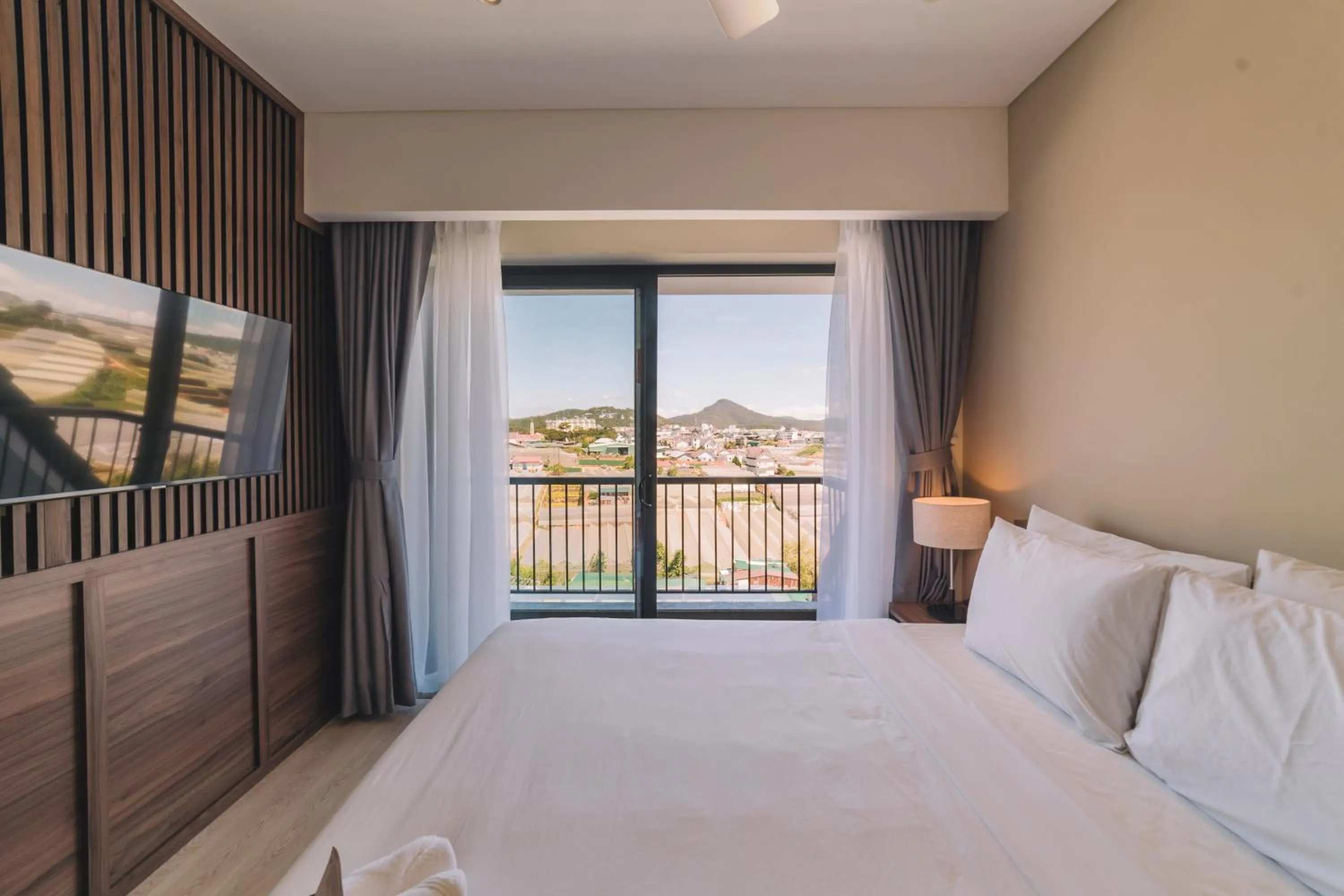 Bed in Canary Dalat Hotel