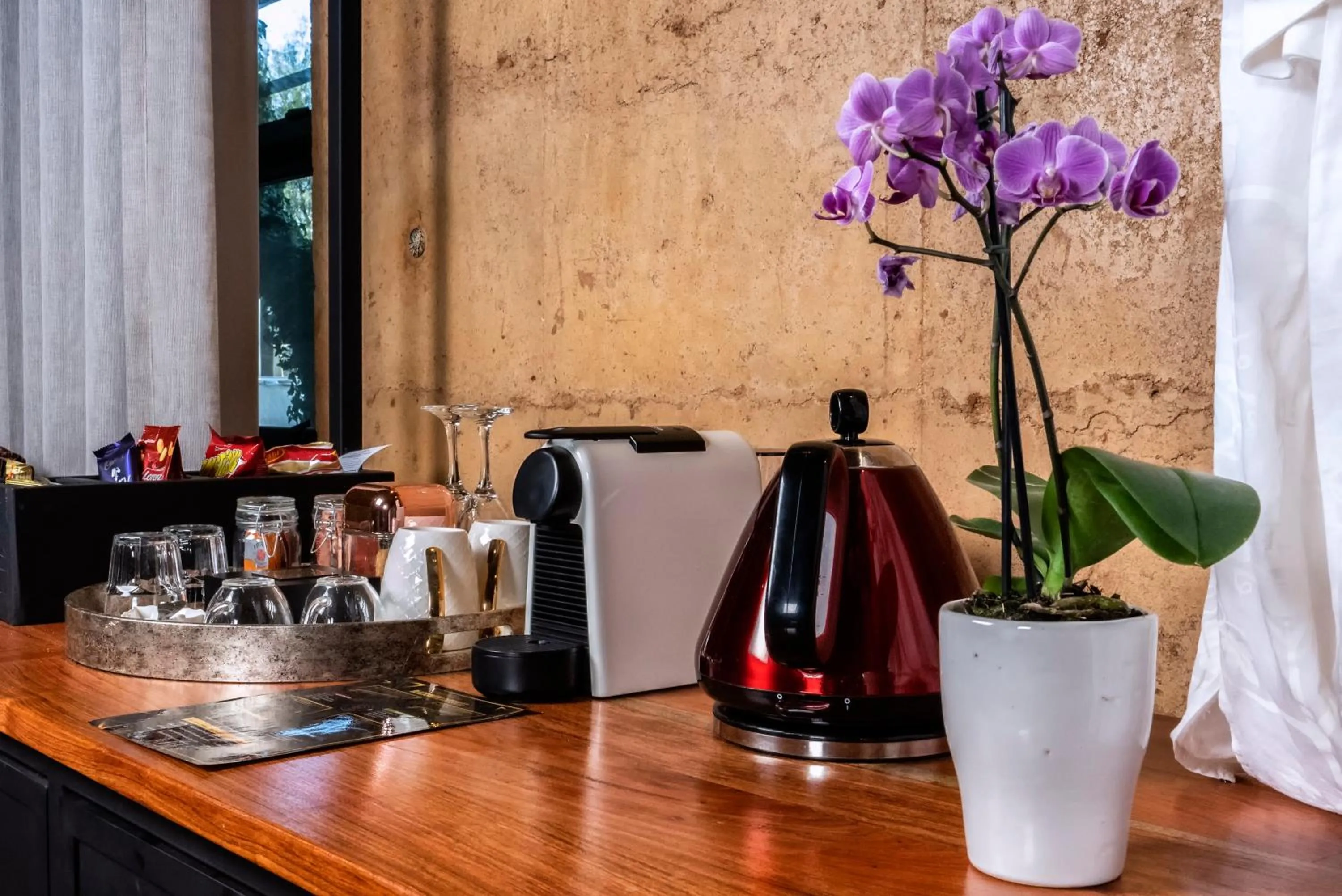 Coffee/tea facilities in Droombos Boutique Hotel