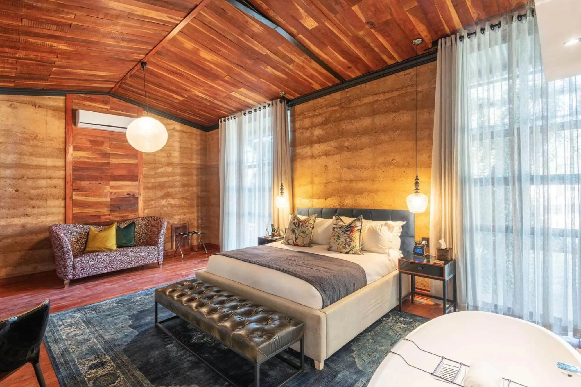 Photo of the whole room, Bed in Droombos Boutique Hotel