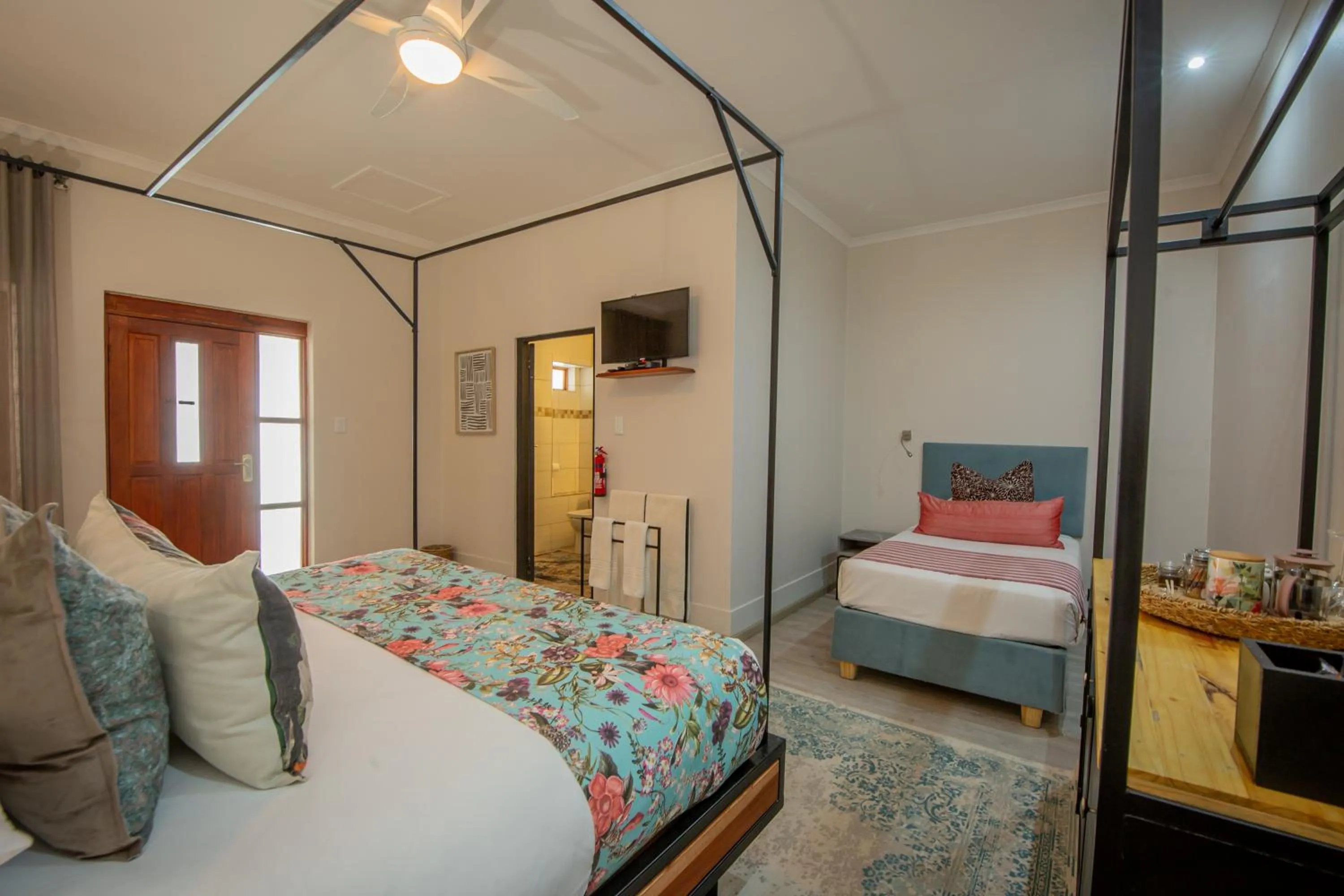 Bedroom, Bed in Droombos Boutique Hotel