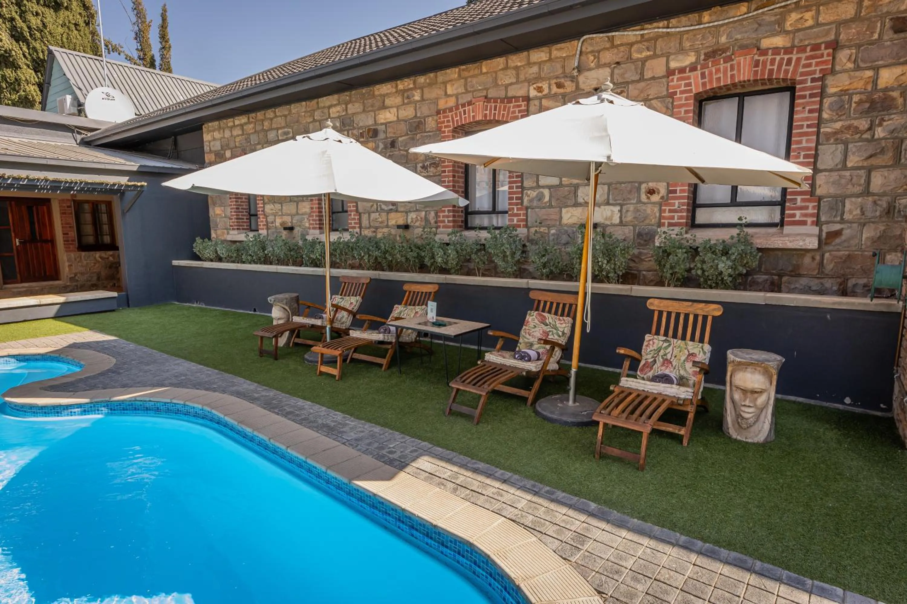 Swimming pool in Droombos Boutique Hotel