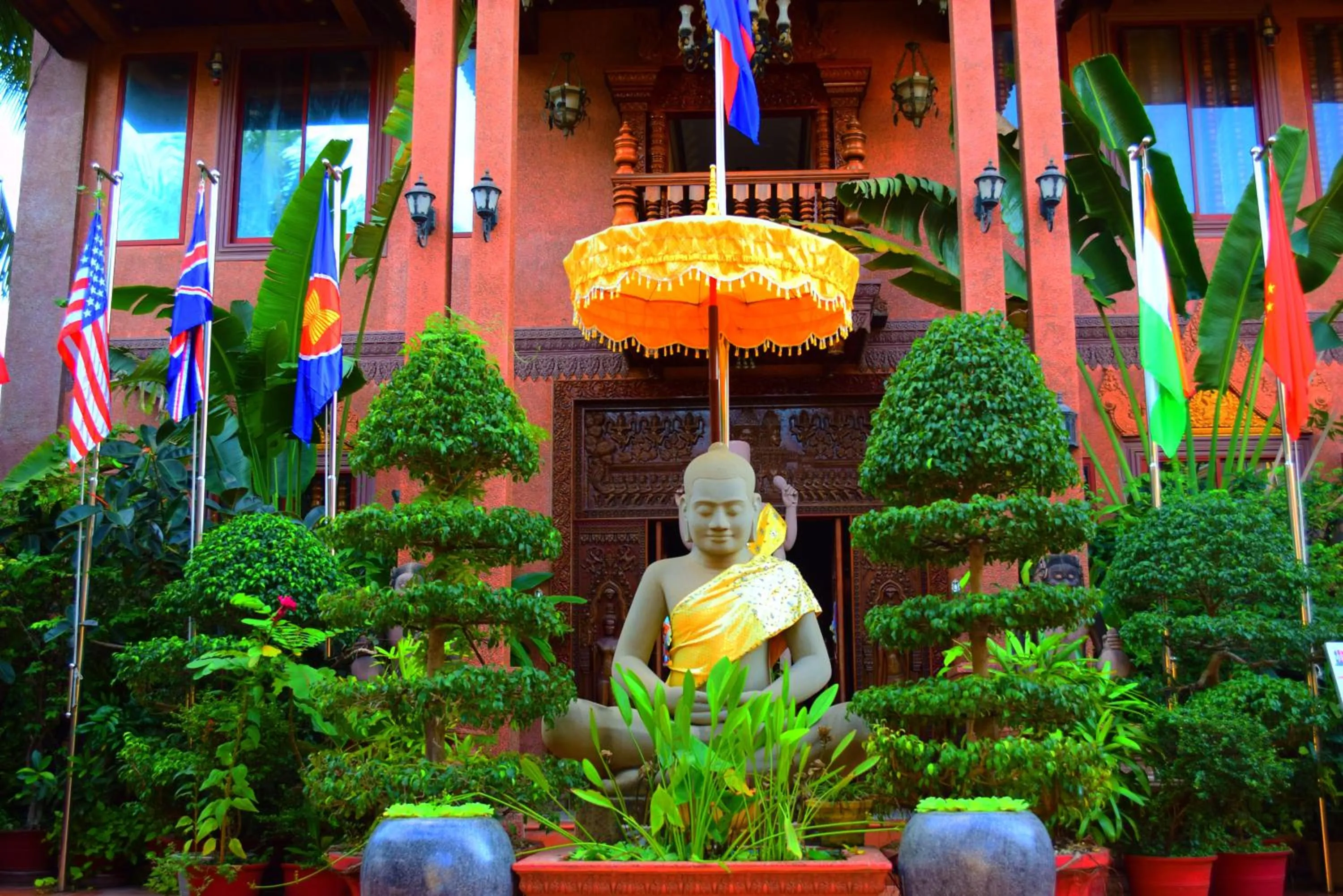 Facade/entrance in Okay Guesthouse Siem Reap