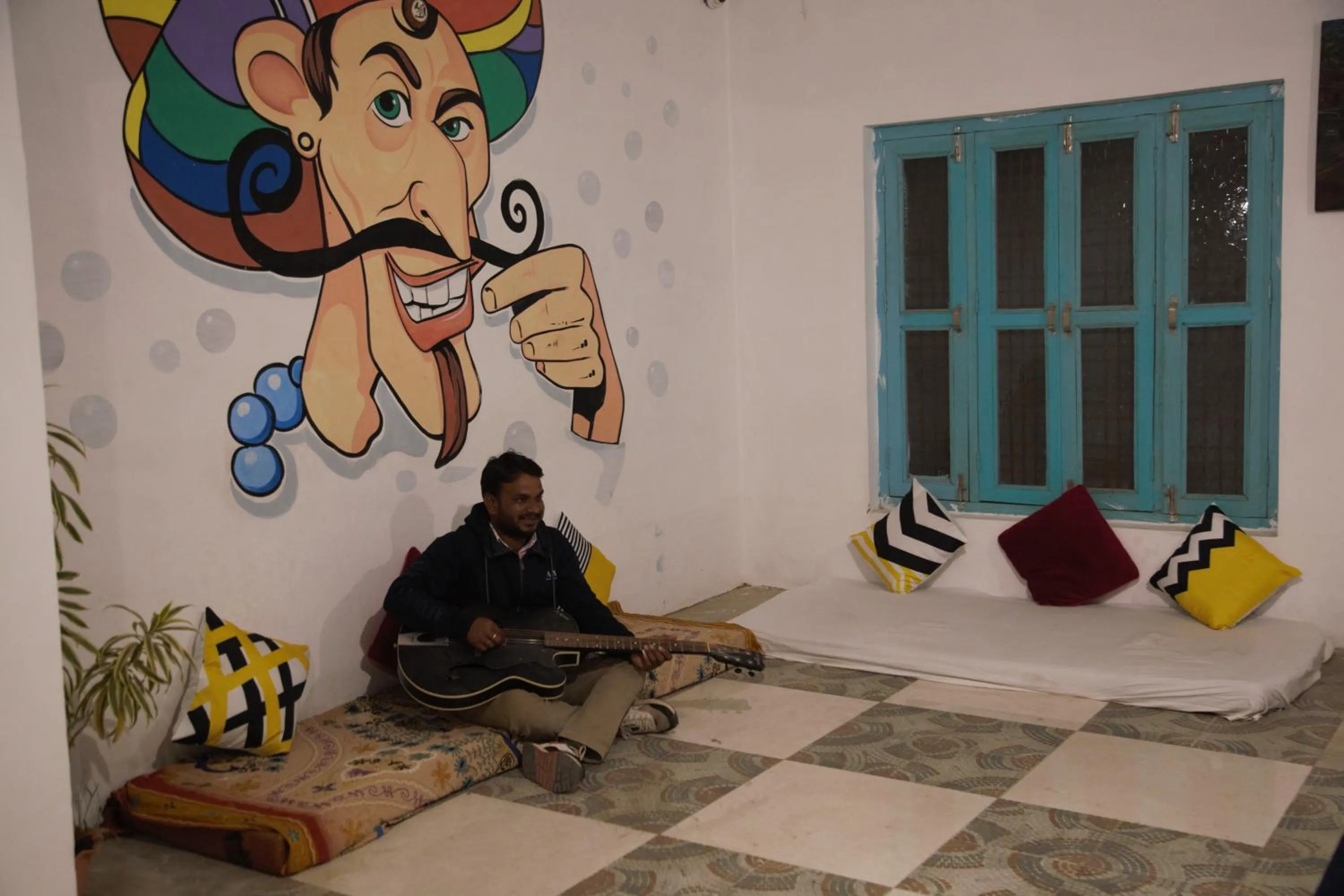 Seating area in Moustache Khajuraho