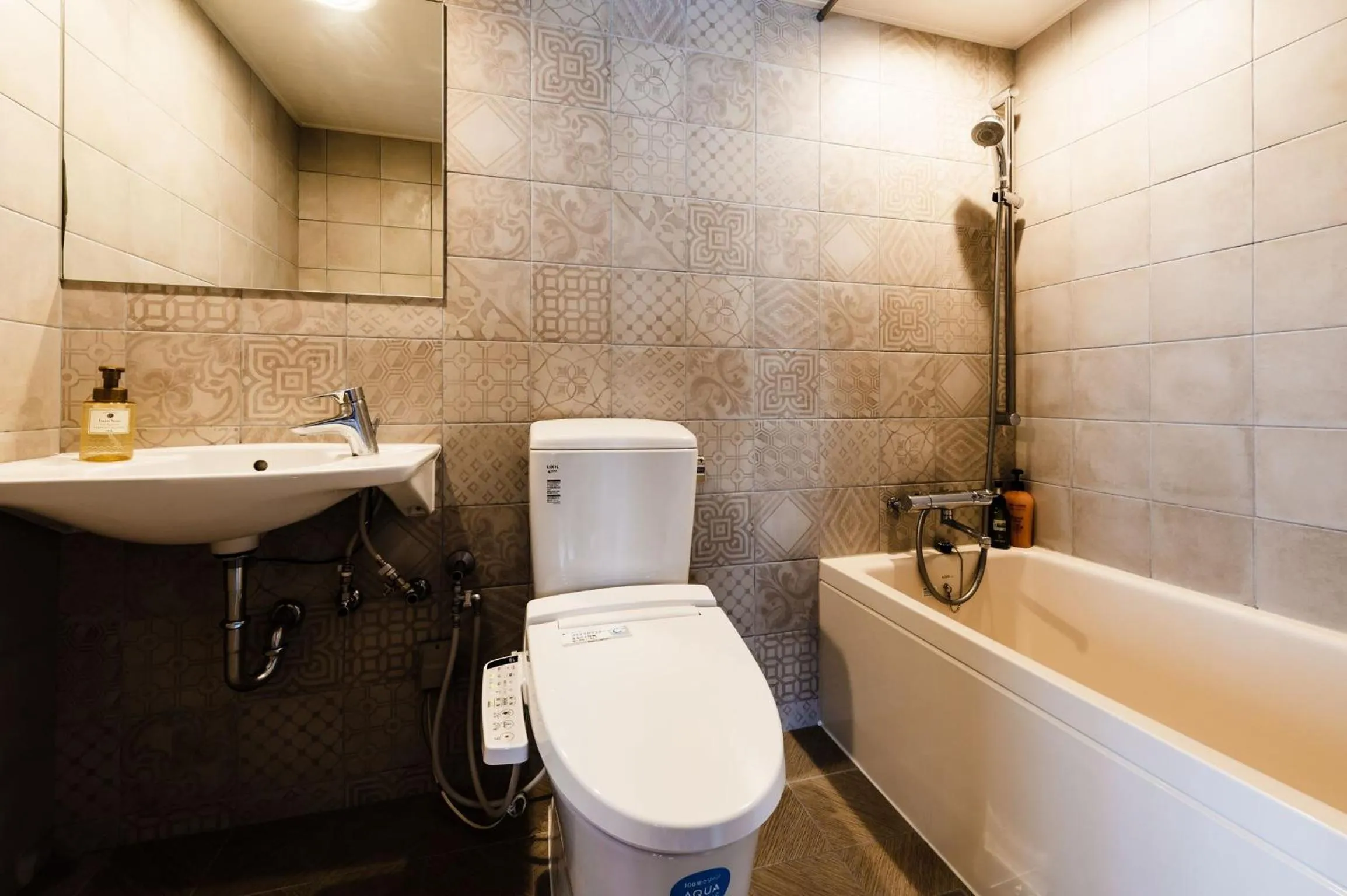 Bathroom in Hotel Sunset American