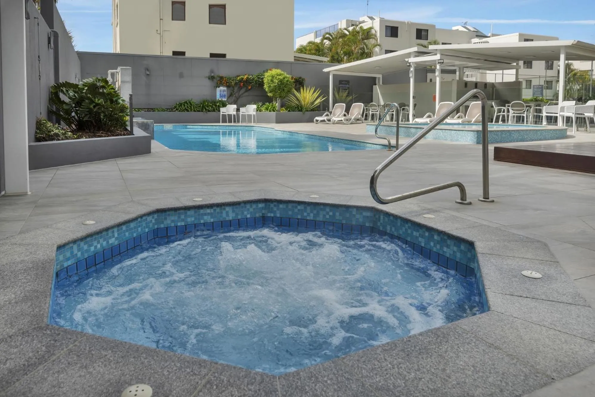 Swimming pool in Catalina Resort