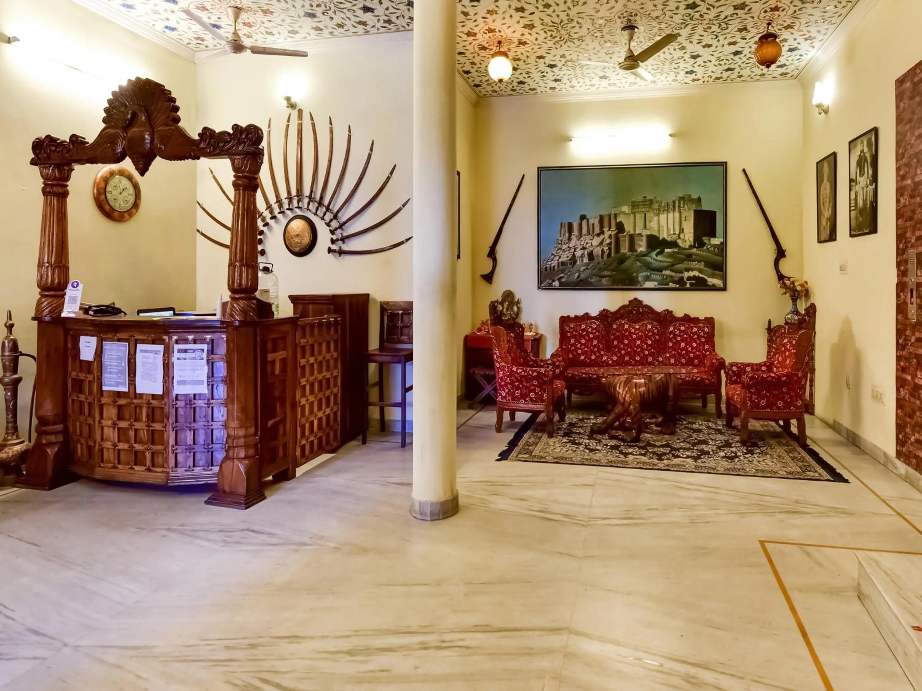 Lobby or reception in Hotel Radoli House - A Heritage Hotel