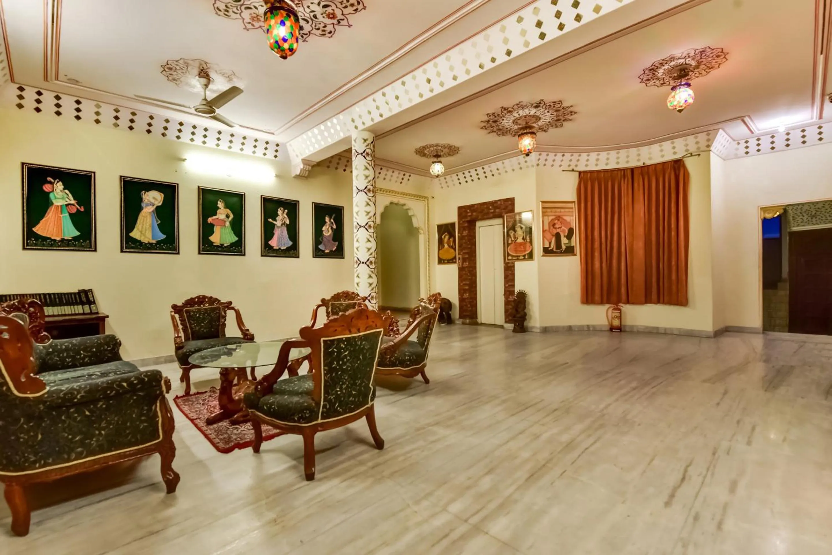 Seating area in Hotel Radoli House - A Heritage Hotel