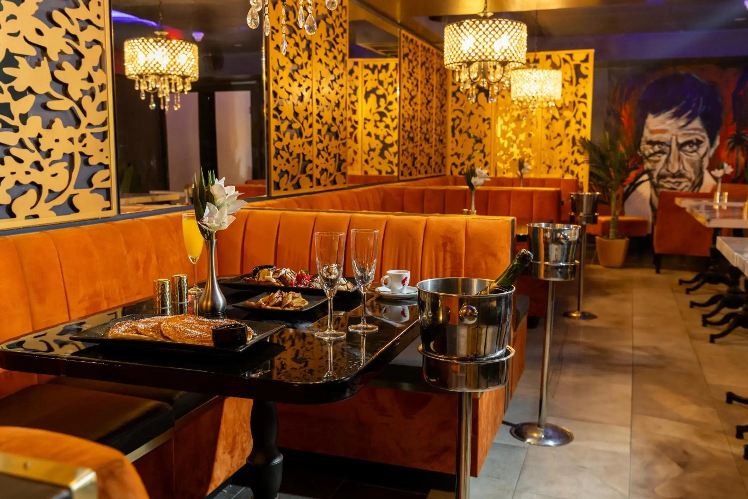 Restaurant/places to eat in Colony Hotel Restaurant/places to eat in Colony Hotel