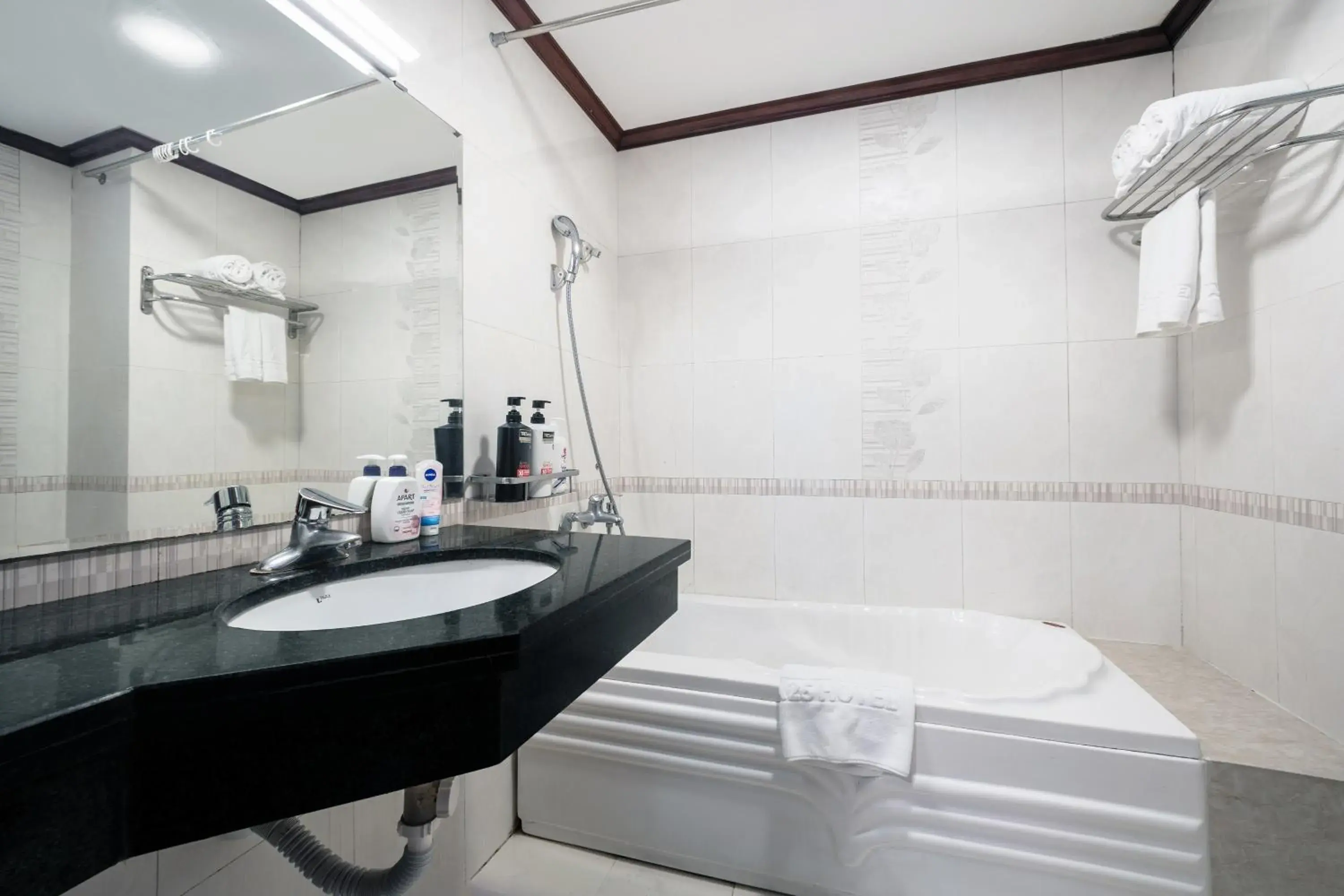 Shower in A25 Hotel - 61 Lương Ngọc Quyến Shower in A25 Hotel - 61 Lương Ngọc Quyến