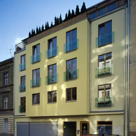 Property building in Holečkova Apartments