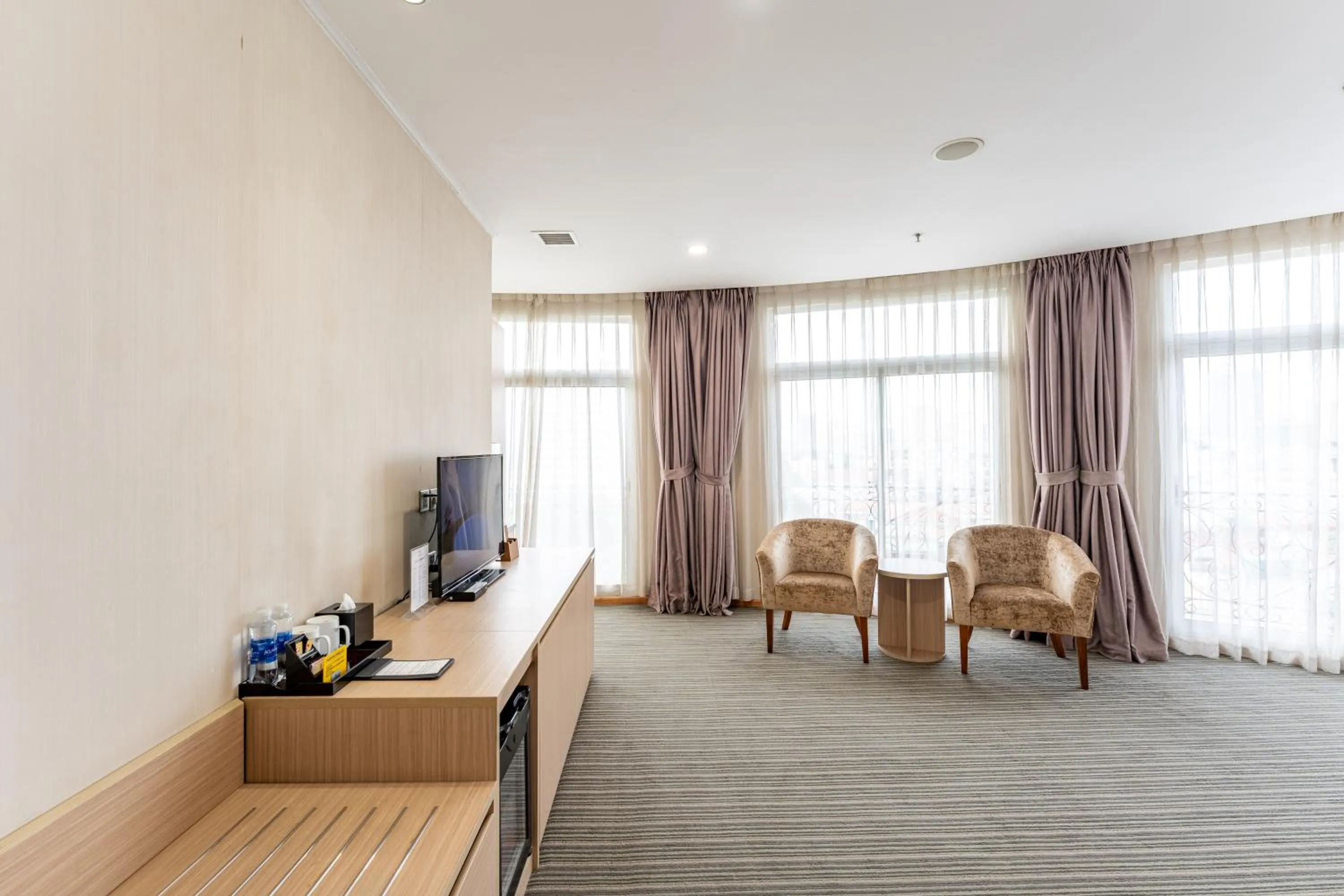 Bedroom in Super Candle Hotel