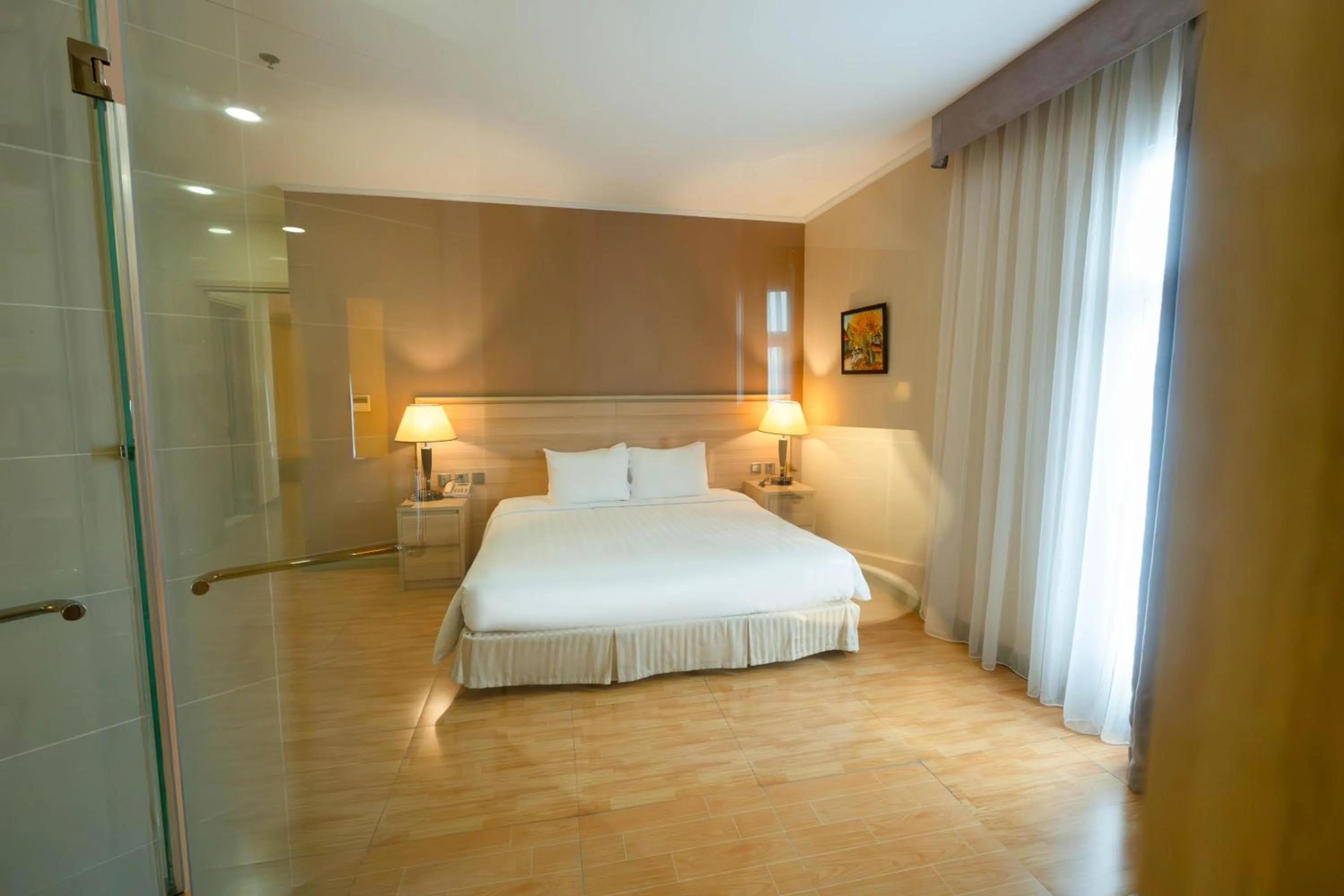 Bedroom, Bed in Super Candle Hotel