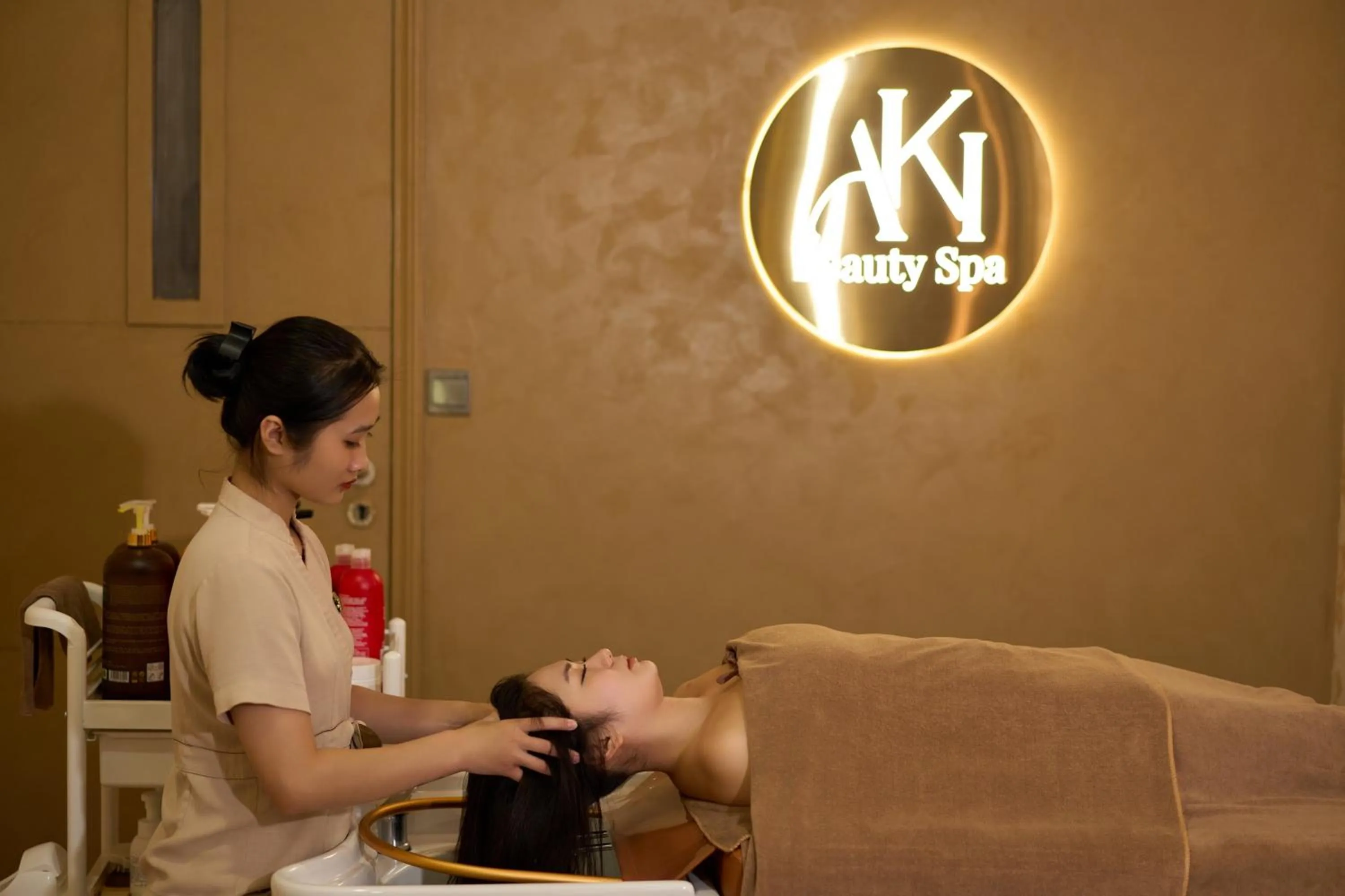 Spa and wellness centre/facilities in Super Candle Hotel