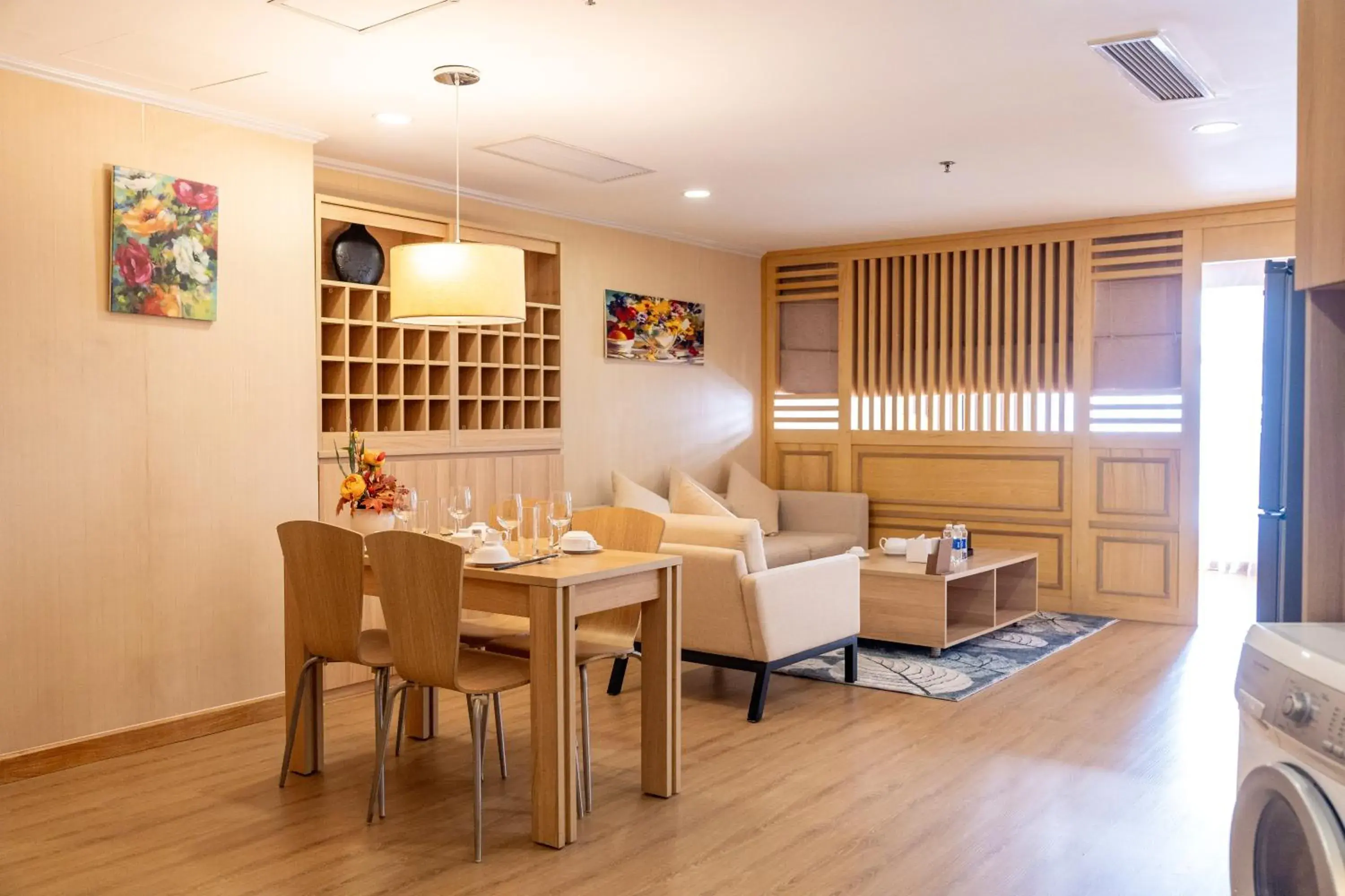 Family Two-Bedroom Apartment with View in Super Candle Hotel Family Two-Bedroom Apartment with View in Super Candle Hotel