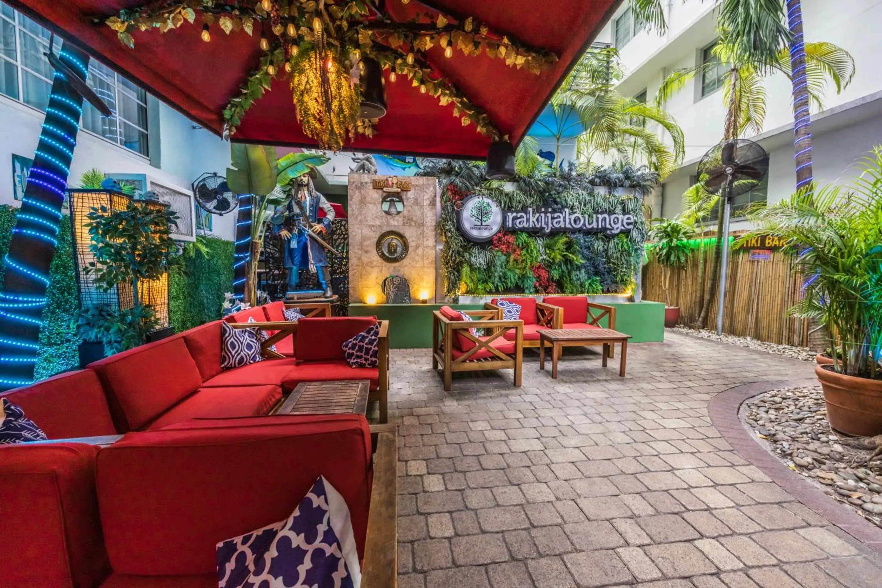 Restaurant/places to eat in Kent Hotel Restaurant/places to eat in Kent Hotel